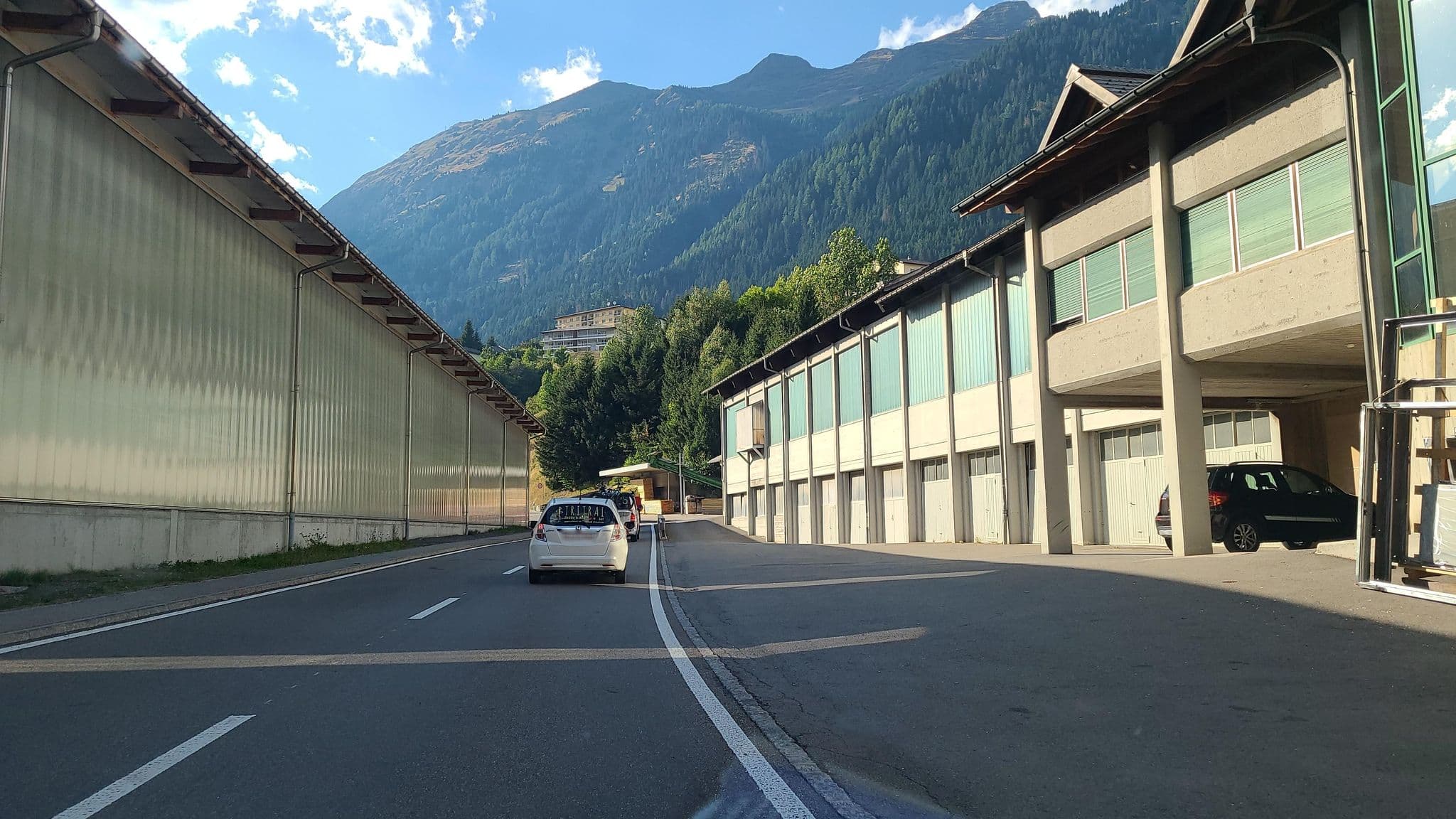 Street view near Albergo Hotel Motta, Airolo — © chrisbeddow (CC BY-SA · Mapillary)
