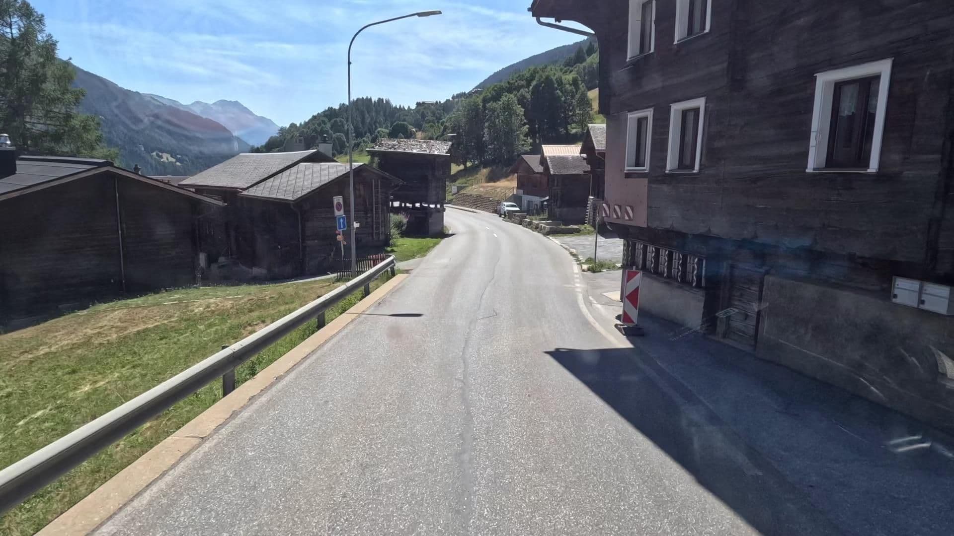 Street view near Hotel Distel Ritzingen, Fiesch — © bct (CC BY-SA · Mapillary)