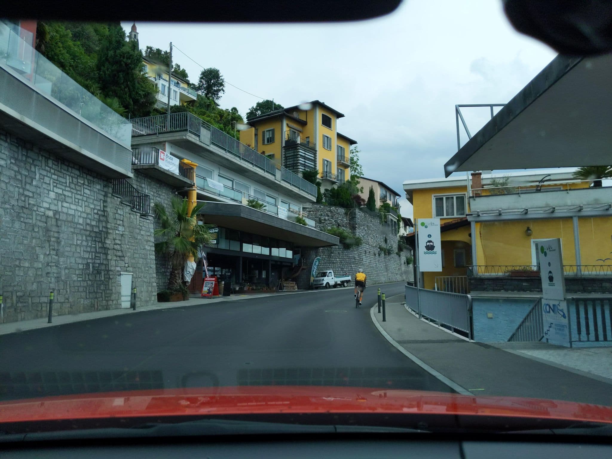 Street view near Casa Eva, Riviera — © mcliquid (CC BY-SA · Mapillary)