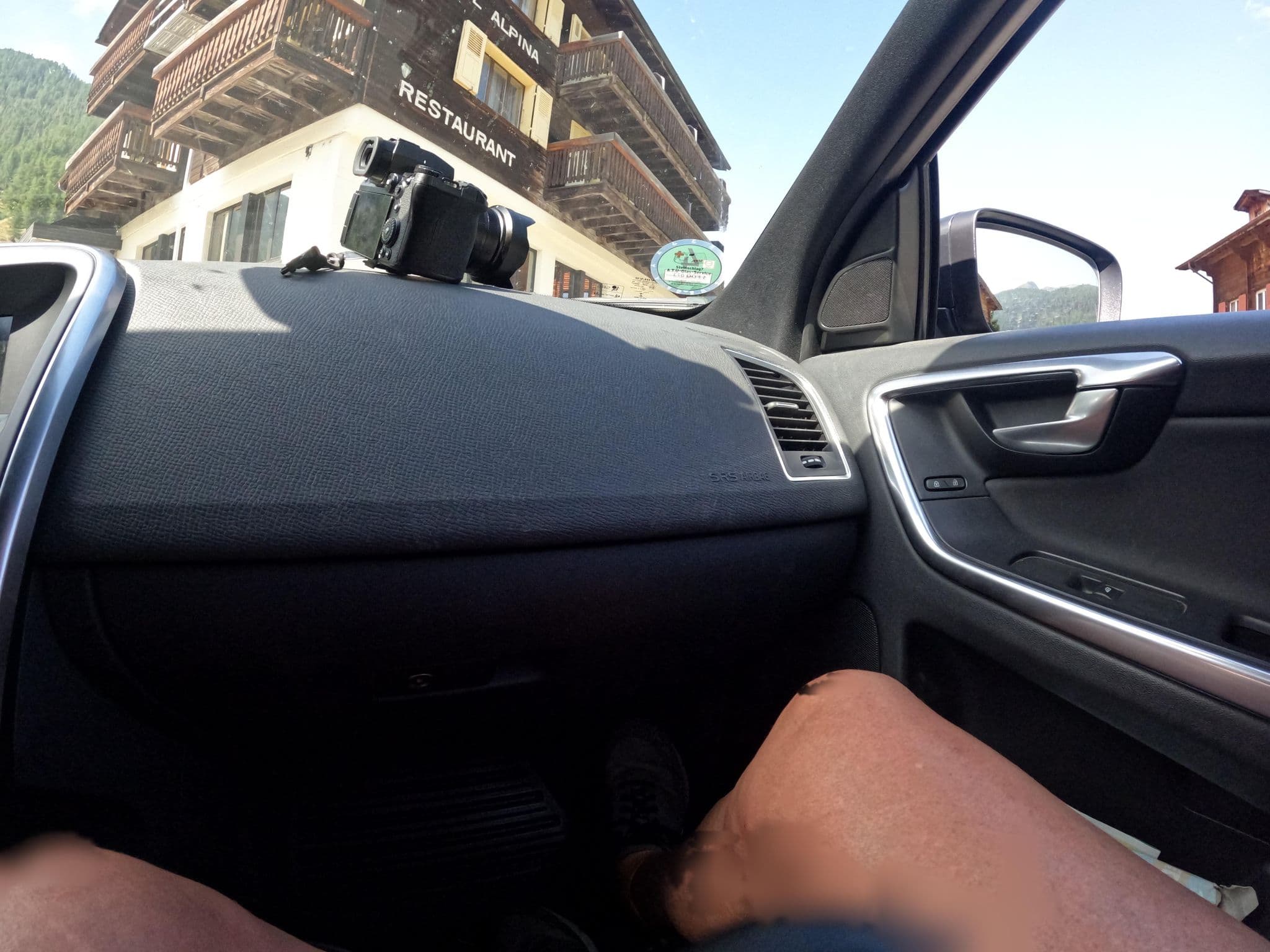 Street view near Restaurant Alpina, Fiesch — © vinisa (CC BY-SA · Mapillary)