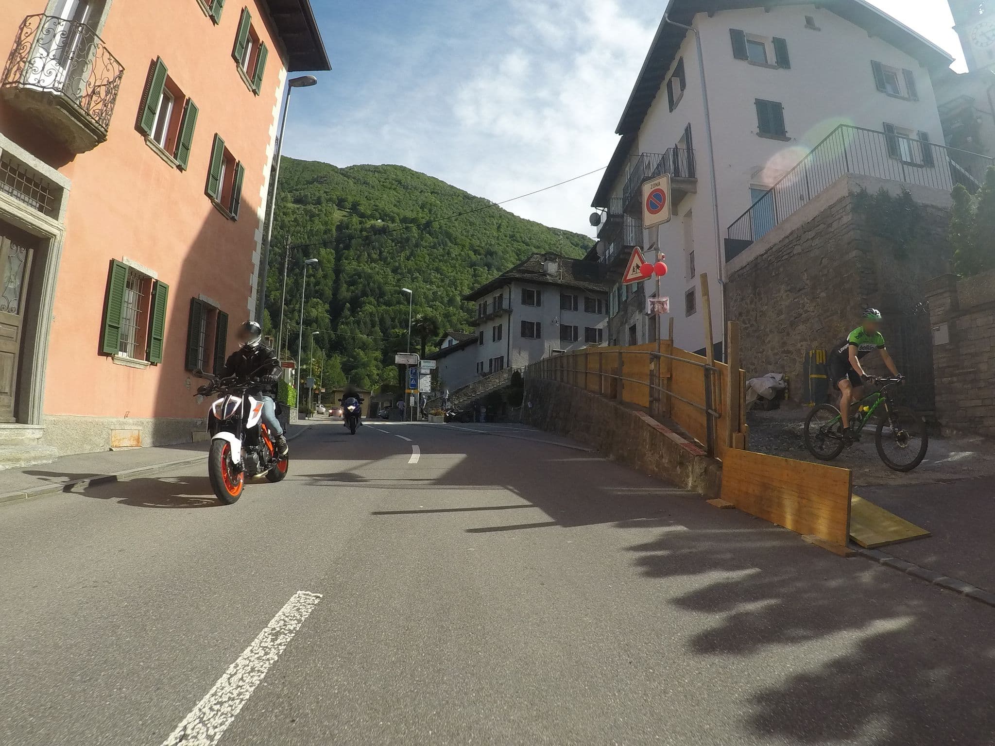 Street view near Garni Antico B&B, Verscio — © chrisbeddow (CC BY-SA · Mapillary)