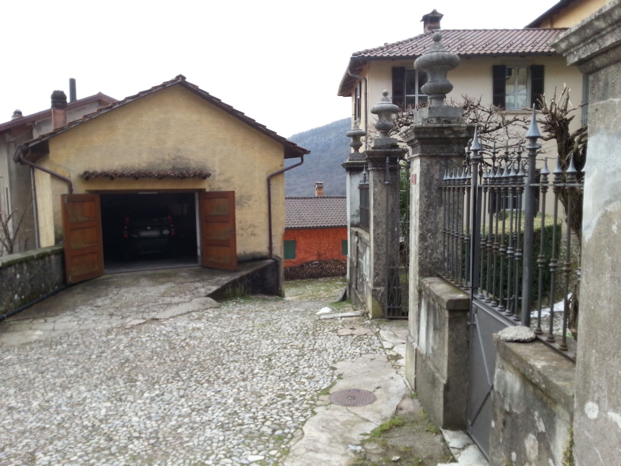 Street view near Al Castello, Arzo — © kaitu (CC BY-SA · Mapillary)