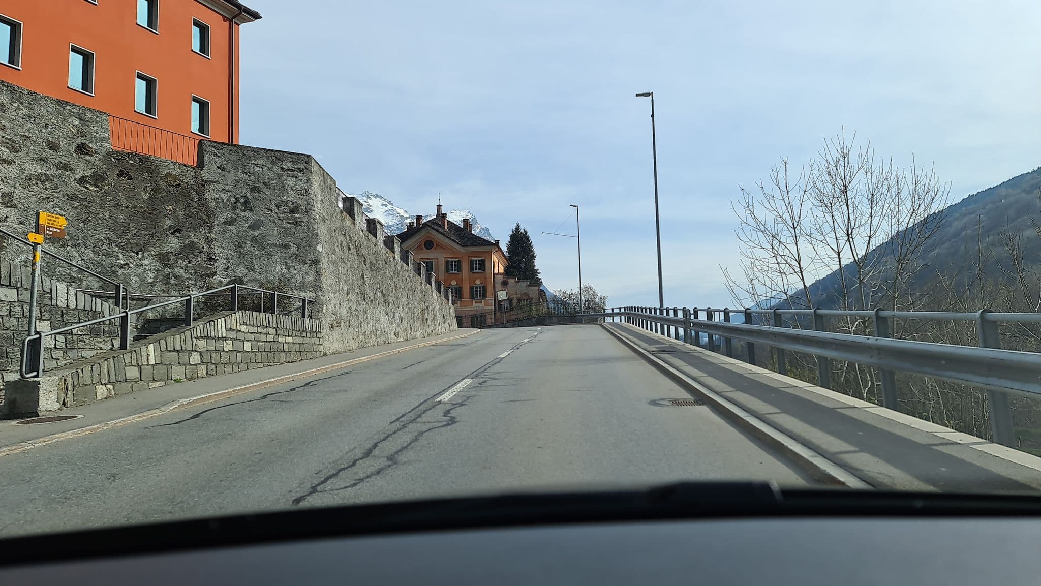 Street view near Osteria Centrale, Acquarossa — © alexanderar (CC BY-SA · Mapillary)