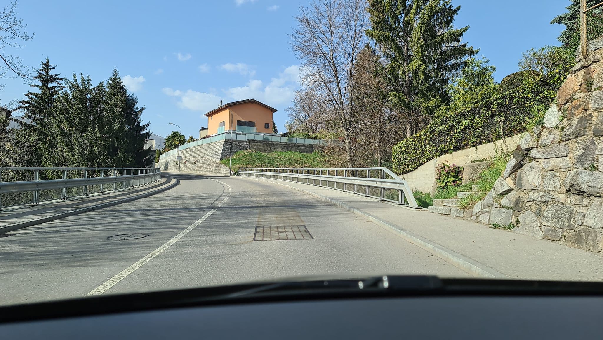 Street view near Bed & Bike Lugano, Cadro — © alexanderar (CC BY-SA · Mapillary)
