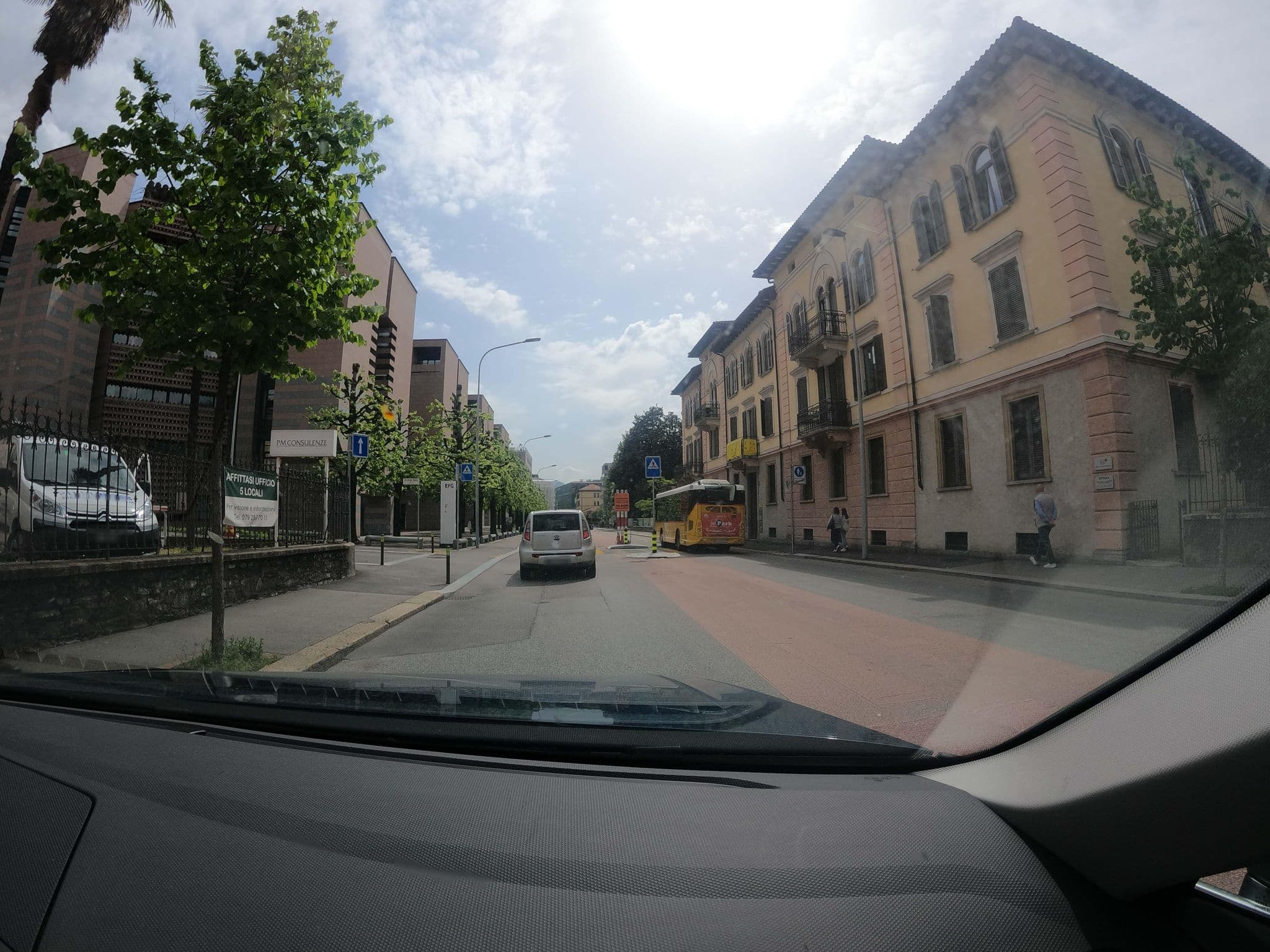 Street view near Profond, Lugano — © borovac (CC BY-SA · Mapillary)
