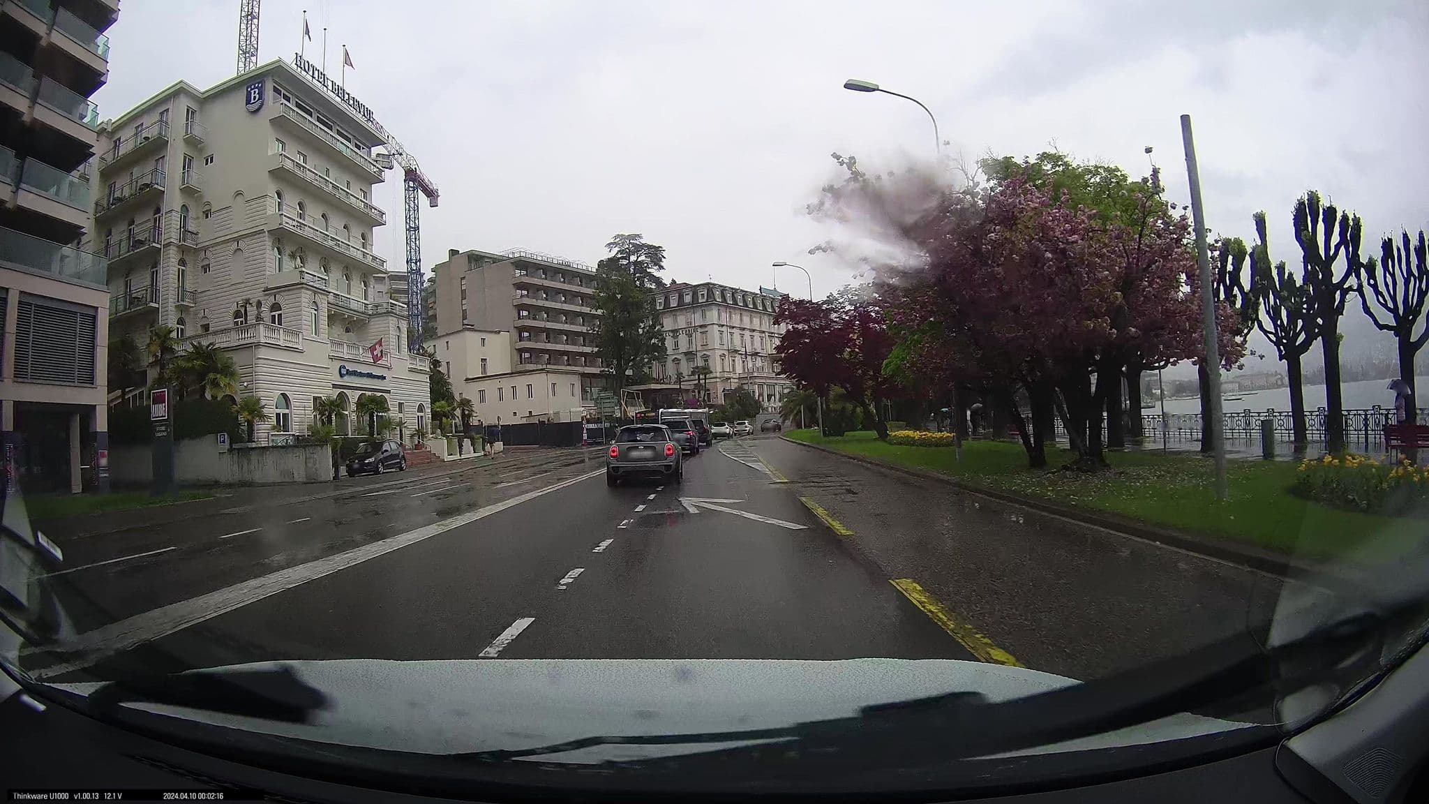 Street view near Hotel Warwick Geneva, Sorengo — © maxim752 (CC BY-SA · Mapillary)
