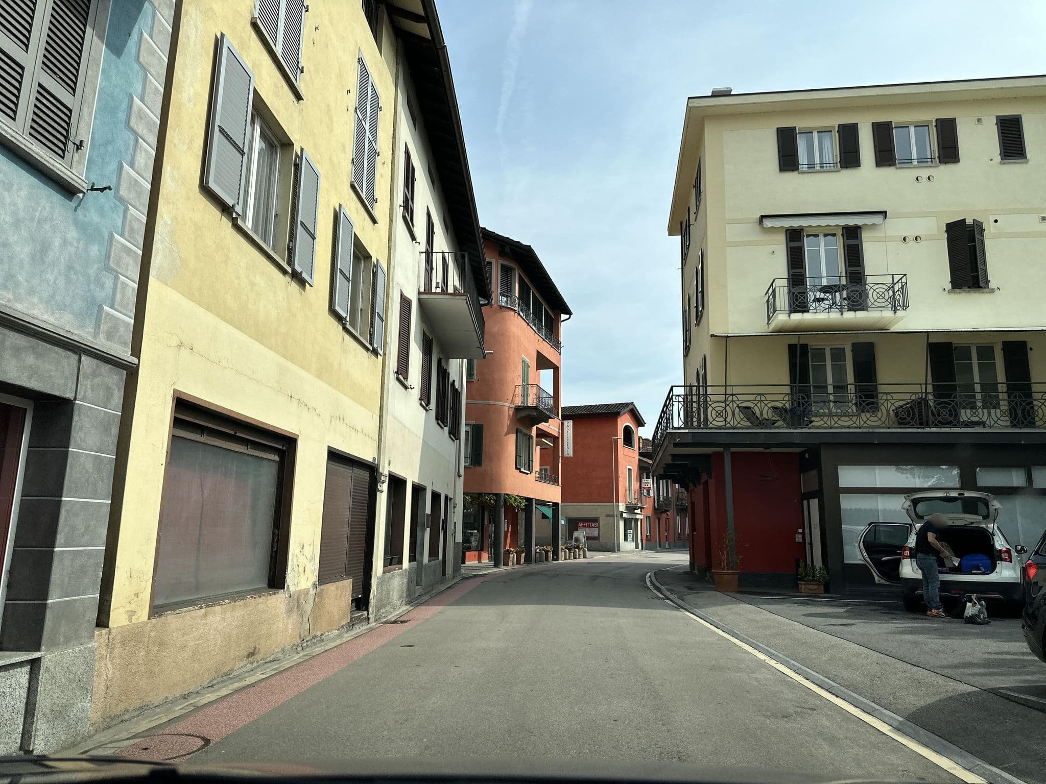 Street view near Dellago Flat & Out, Melide — © u001 (CC BY-SA · Mapillary)