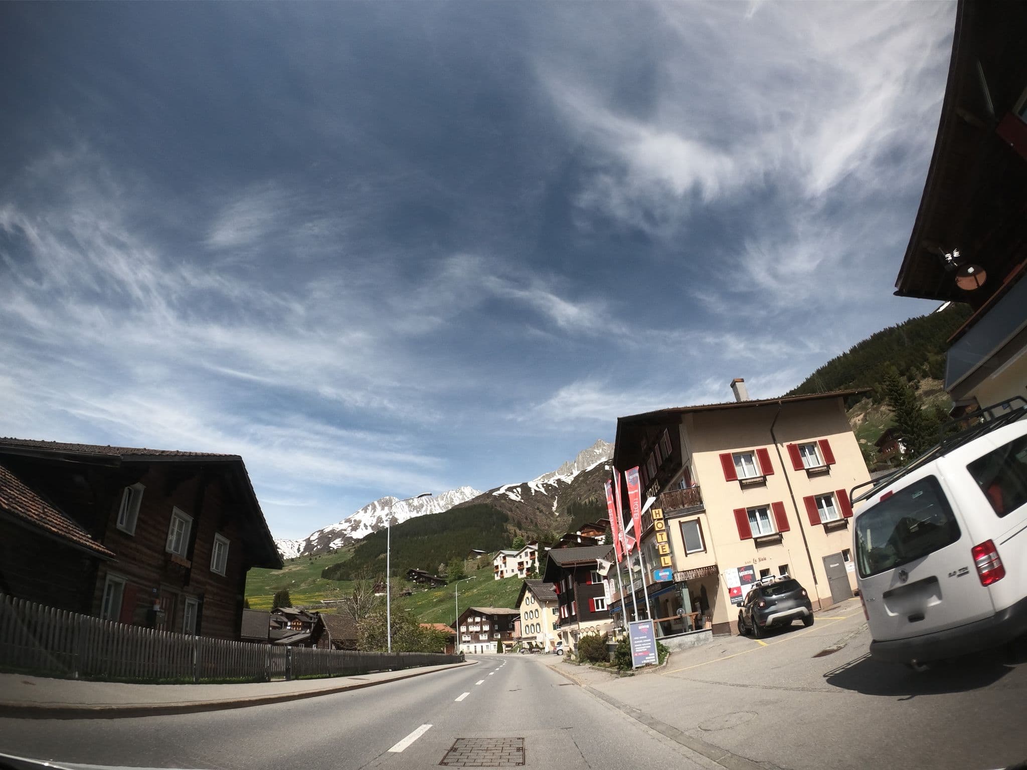 Street view near Mountain Lodge Sedrun, Disentis — © canadarunner (CC BY-SA · Mapillary)