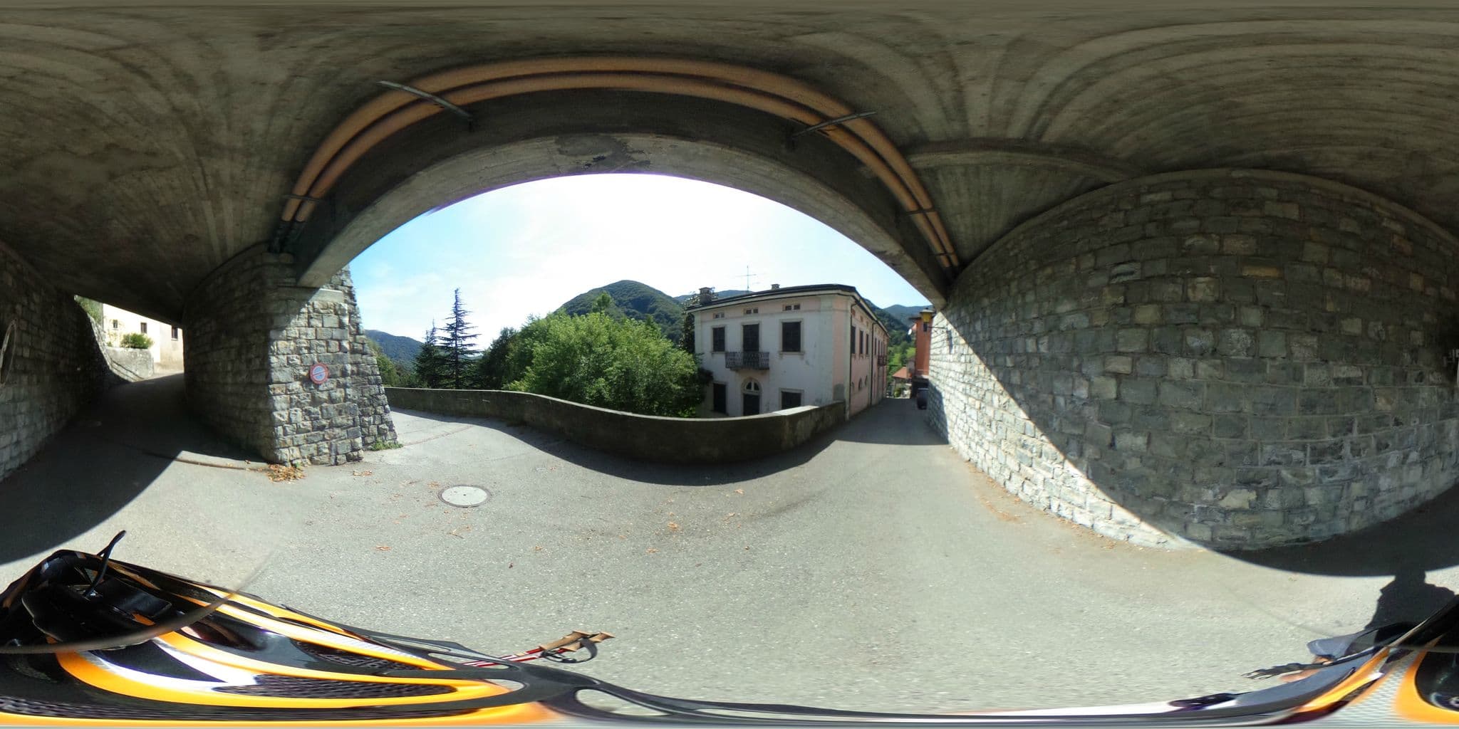 Street view near B&B Chiarina, Melano — © kaitu (CC BY-SA · Mapillary)