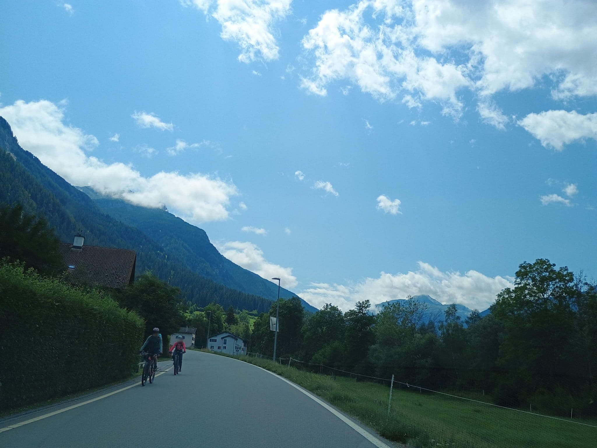 Street view near Gasthaus Pro L'ava, Thusis — © thetornado76 (CC BY-SA · Mapillary)