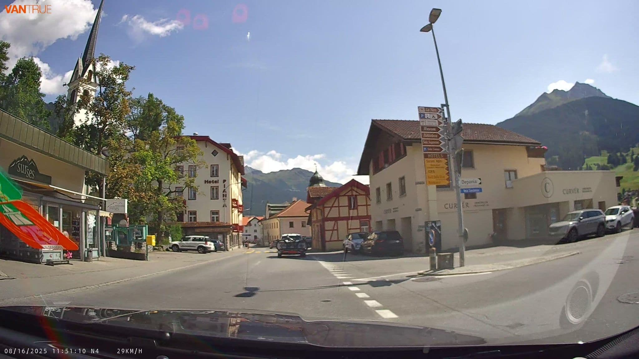 Street view near Hotel Pianta AG Savognin, Lenzerheide — © fcignat (CC BY-SA · Mapillary)