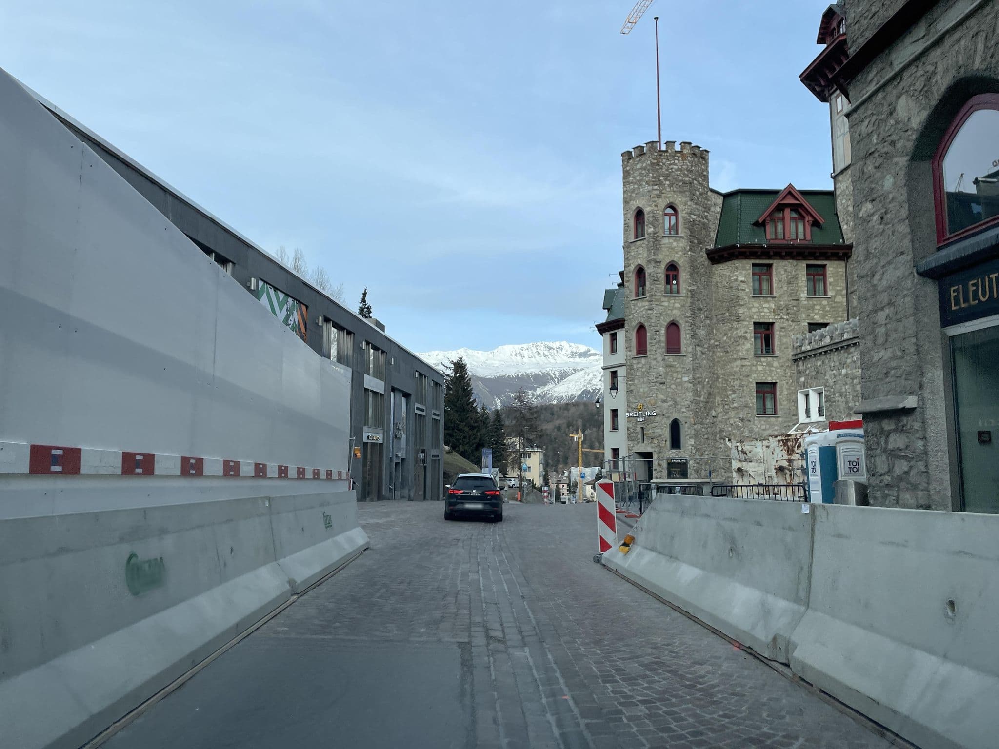 Street view near Badrutt's Palace Hotel, St. Moritz — © u001 (CC BY-SA · Mapillary)