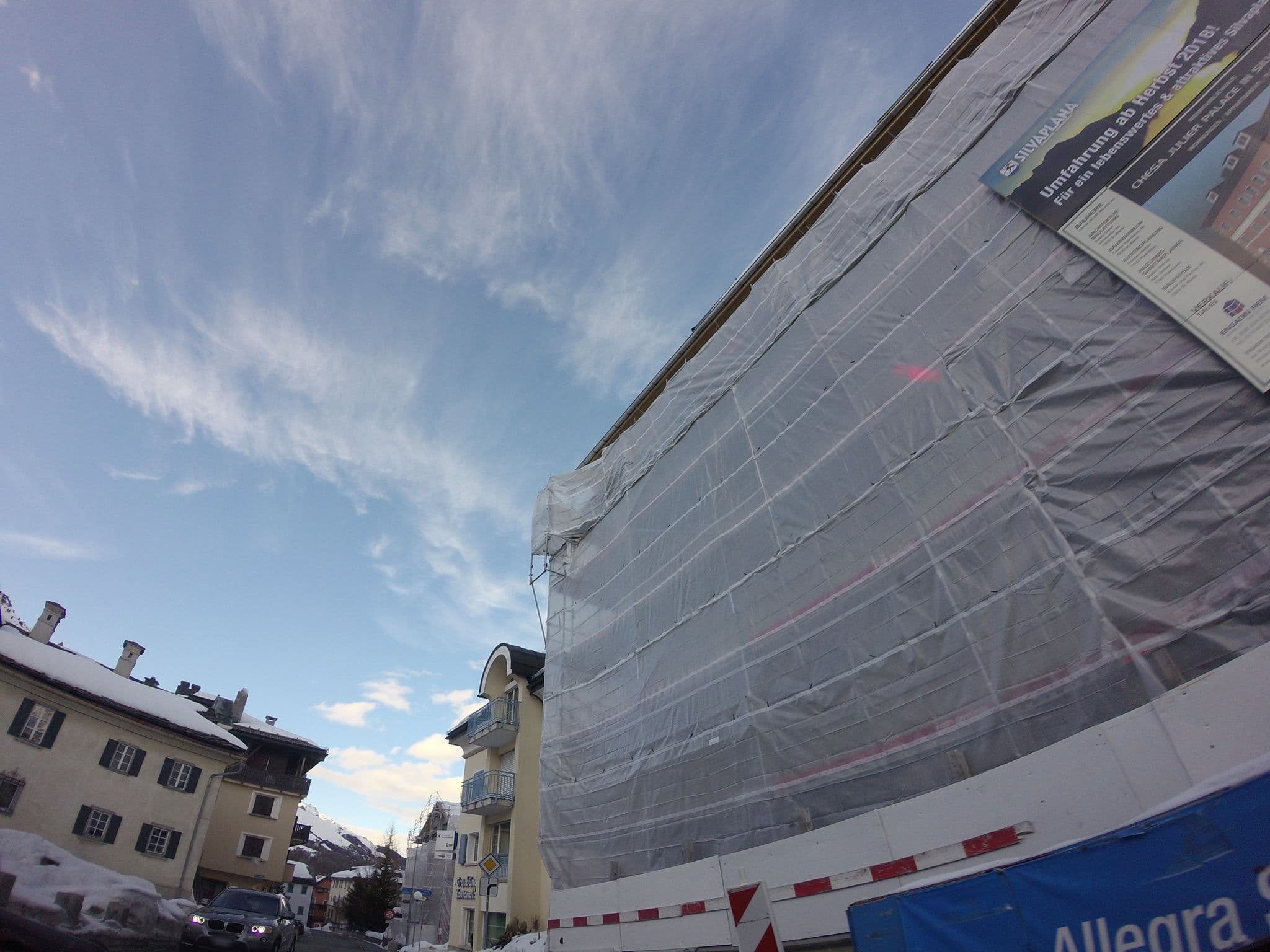 Street view near Munteratsch, St. Moritz — © czadzik (CC BY-SA · Mapillary)
