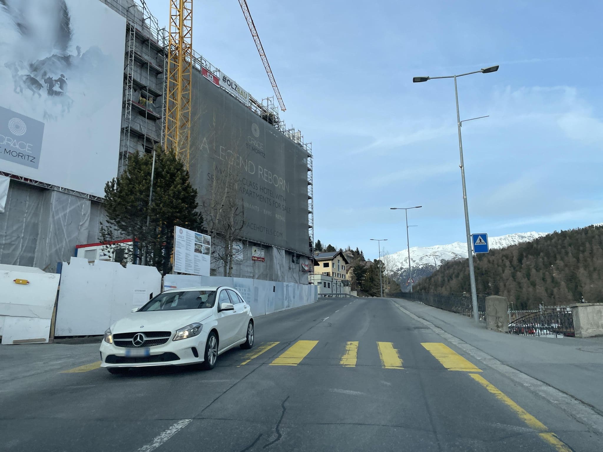 Street view near Sqhi La Margna, St. Moritz — © u001 (CC BY-SA · Mapillary)