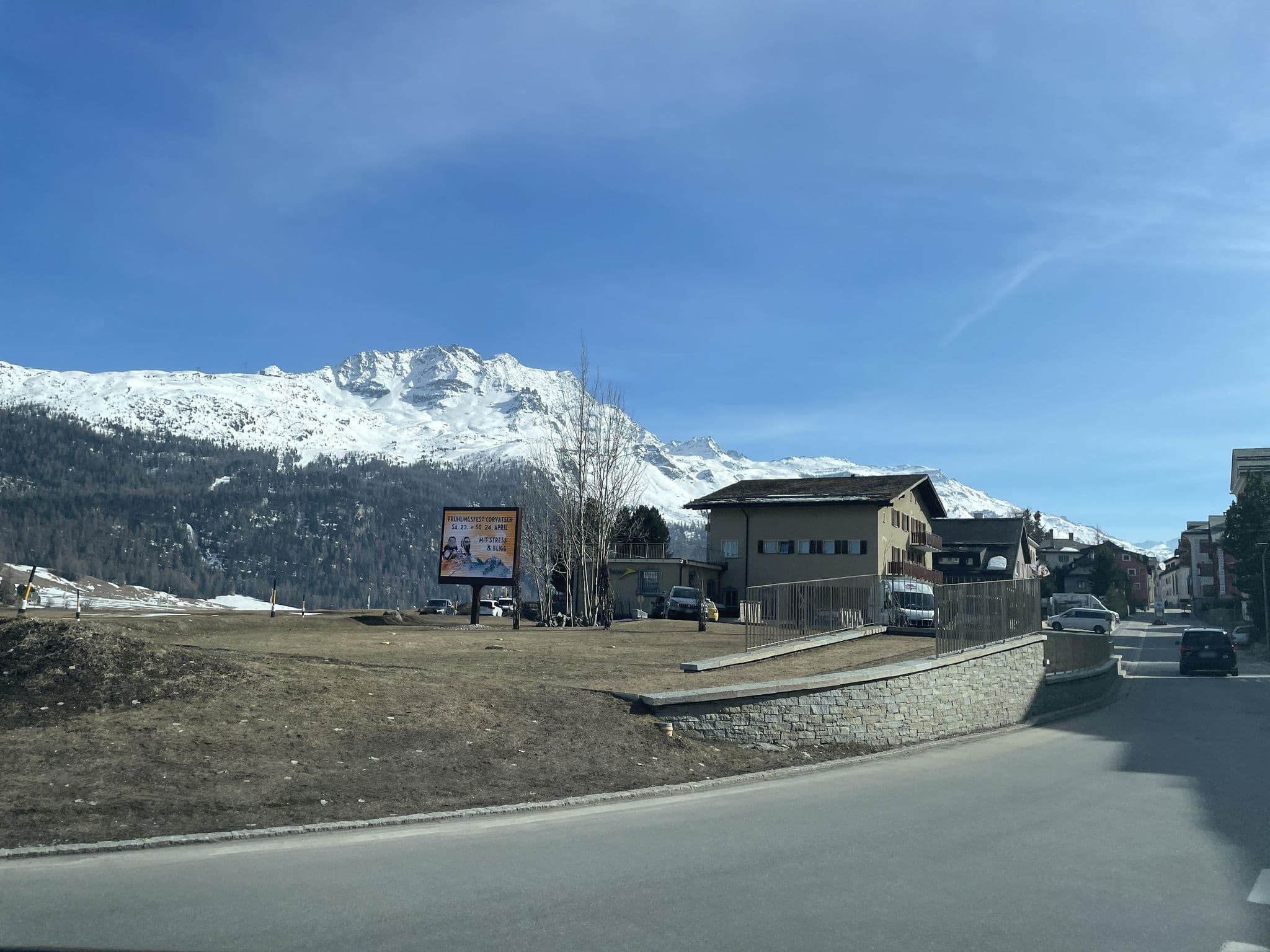 Street view near Aparthotel Chesa Munteratsch, St. Moritz — © u001 (CC BY-SA · Mapillary)