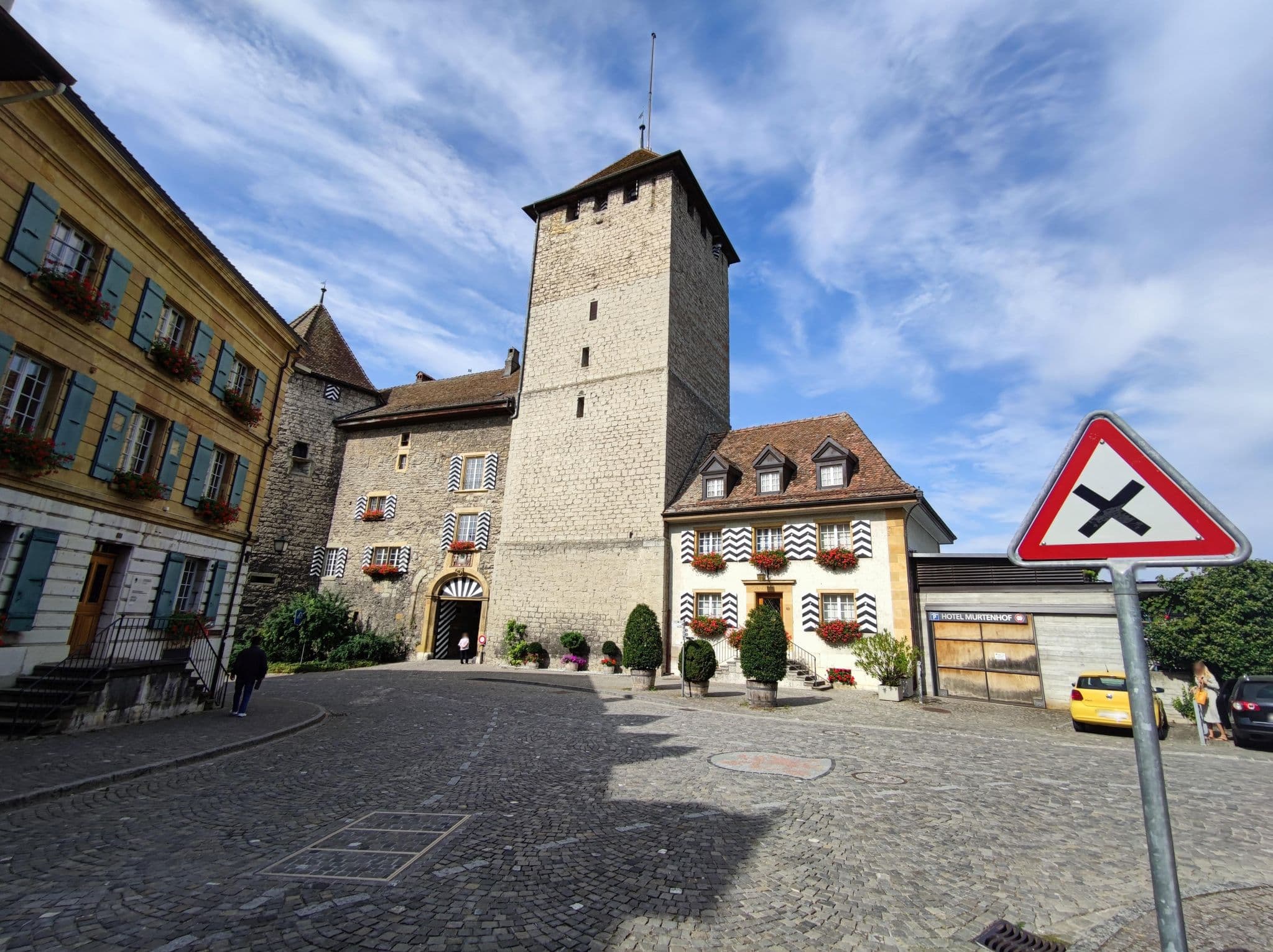 Street view near Hotel Murtenhof & Krone, Murten/Morat — © fx7 (CC BY-SA · Mapillary)