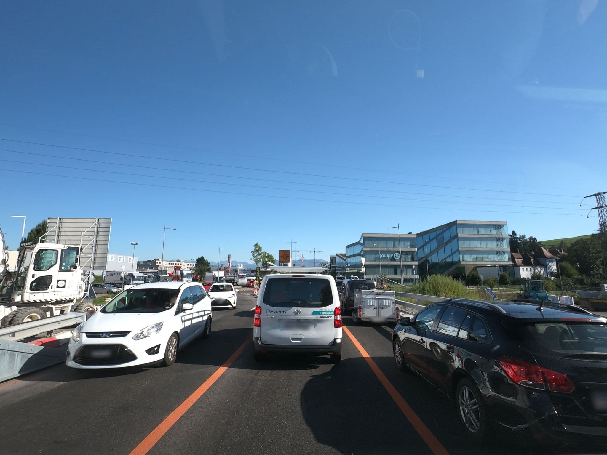 Street view near ibis Fribourg, Givisiez — © canadarunner (CC BY-SA · Mapillary)