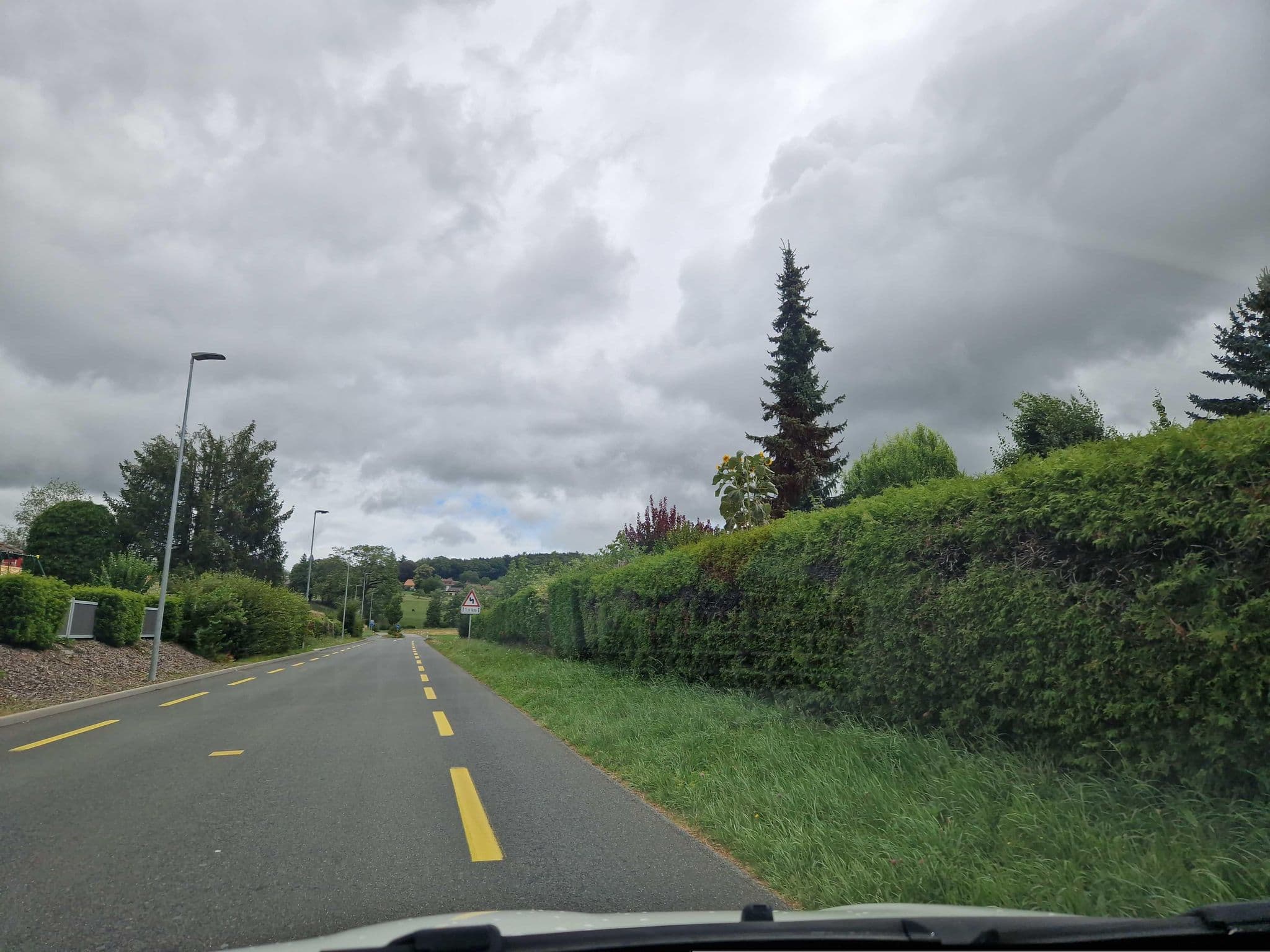 Street view near B&B Andrey, Marly — © chrisbeddow (CC BY-SA · Mapillary)