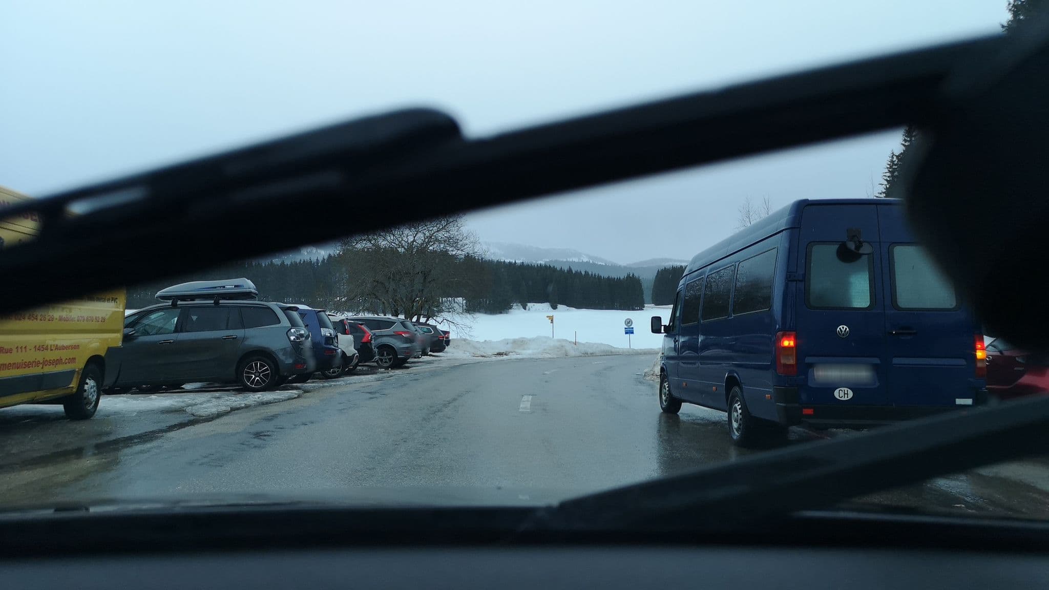 Street view near La Grand Borne, Sainte-Croix — © globeur (CC BY-SA · Mapillary)