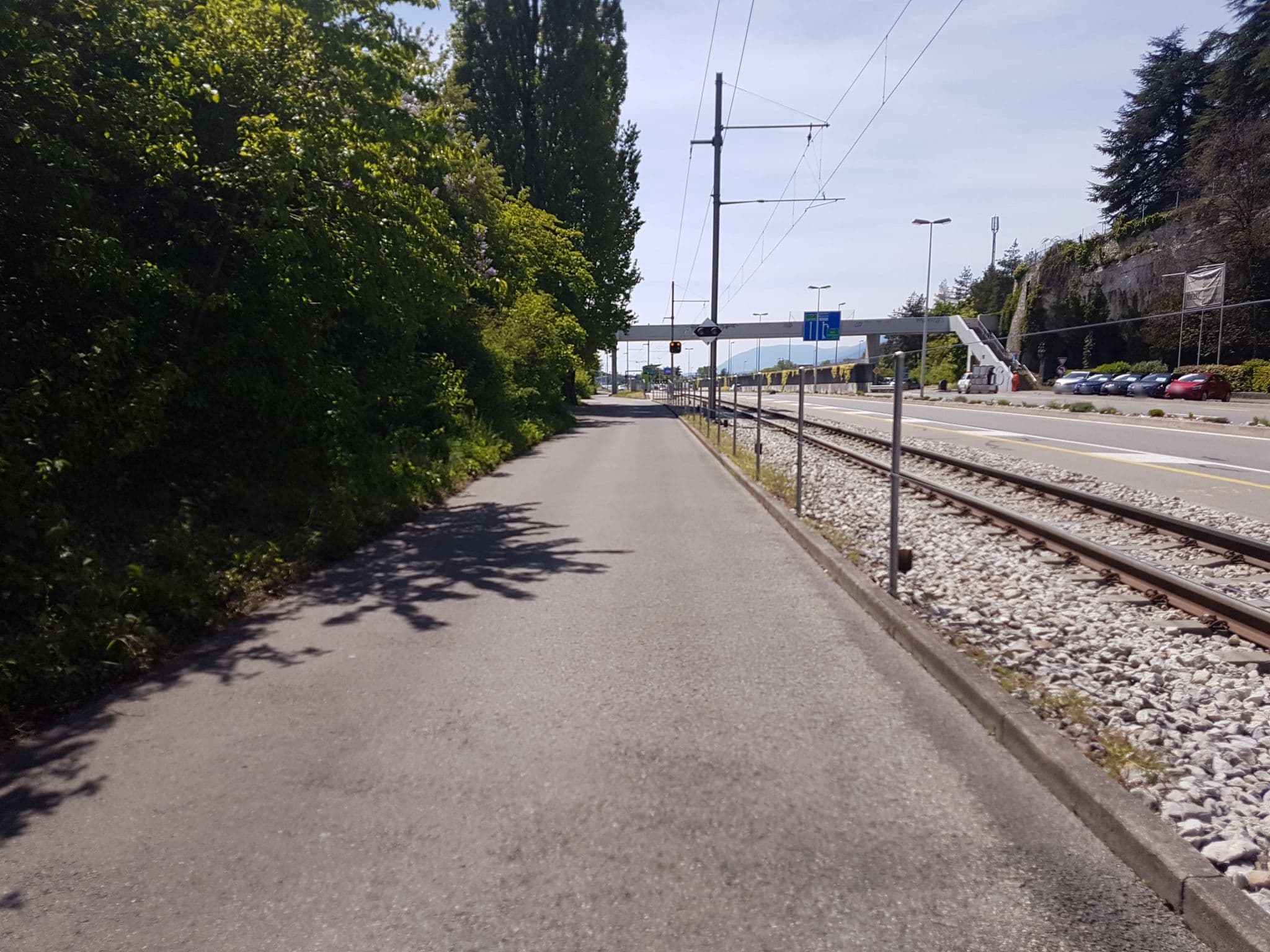 Street view near La crique de l'evole, Neuchâtel — © changchun1 (CC BY-SA · Mapillary)