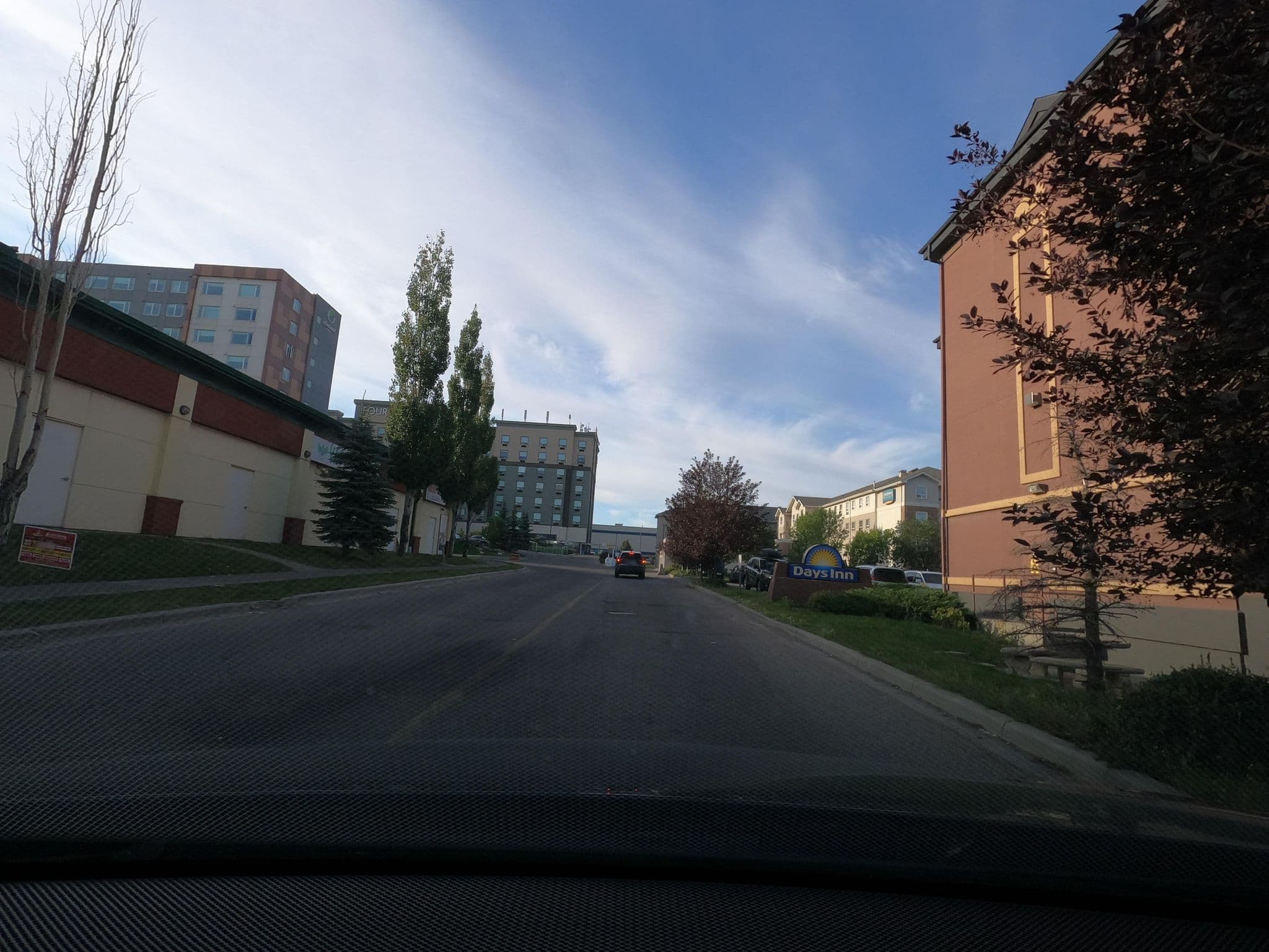 Street view near Days Inn, Vista Heights — © plan_c (CC BY-SA · Mapillary)