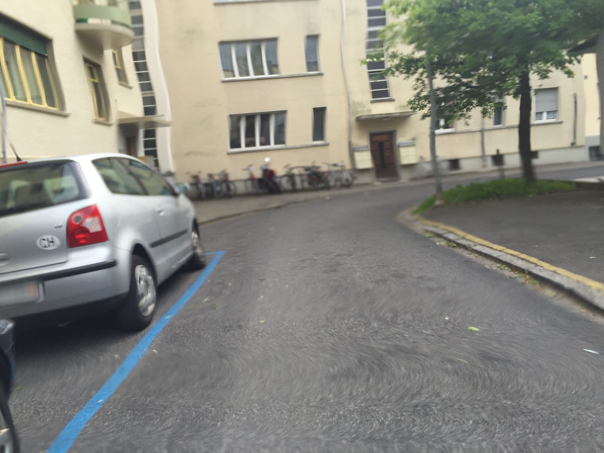 Street view near Bern la suisse, Bern — © trac71 (CC BY-SA · Mapillary)
