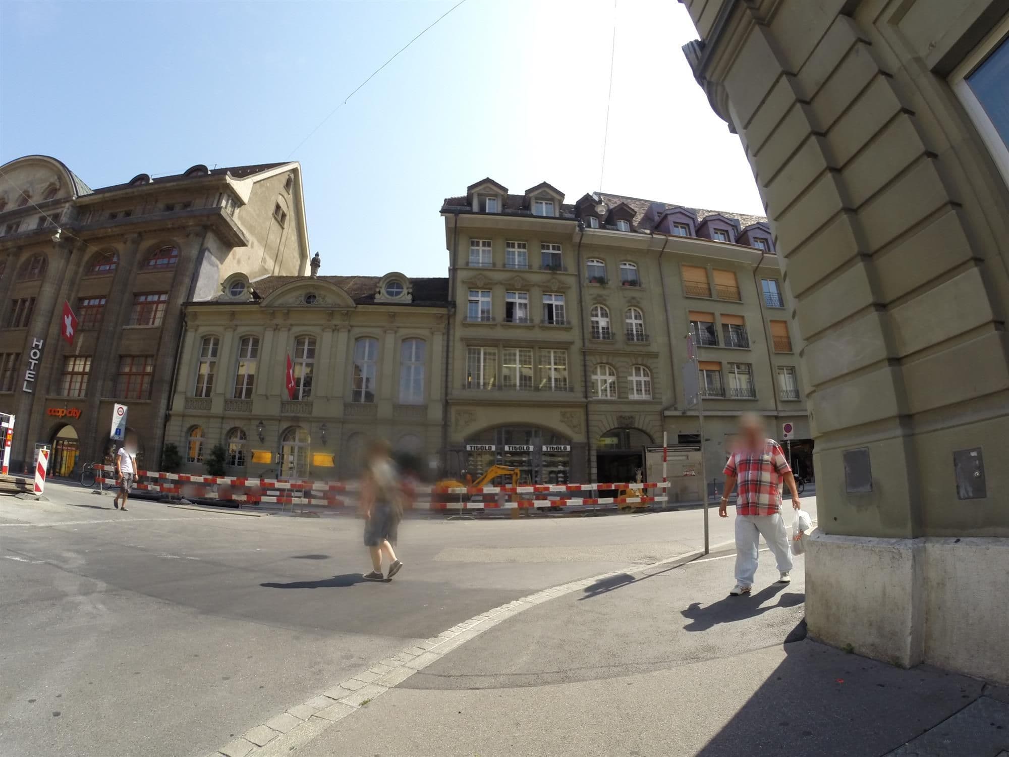 Street view near Ferien- und Skihausgenossenschaft der Eisenbahner, Bern — © ahzf (CC BY-SA · Mapillary)