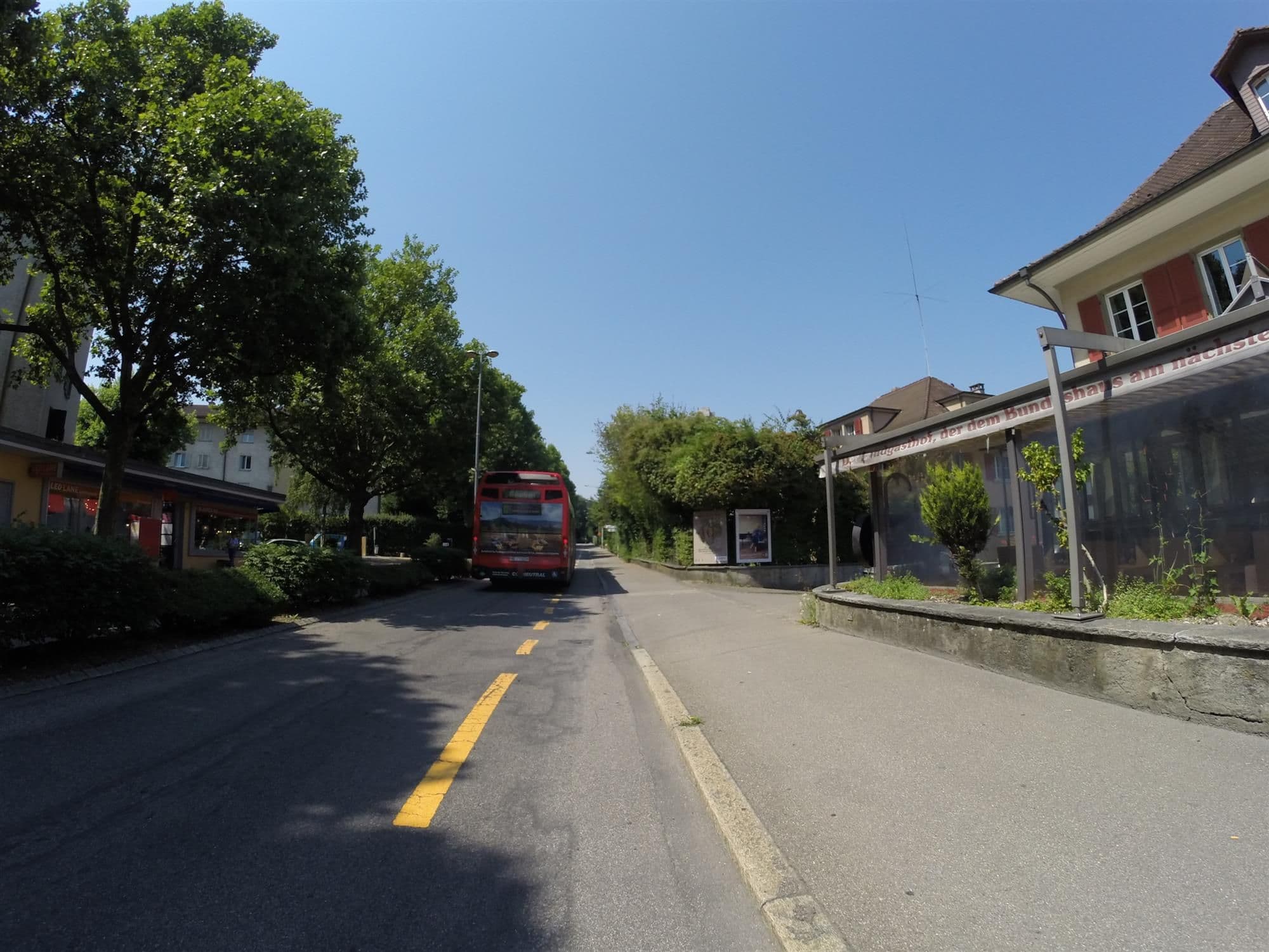 Street view near Hotel Bären Ostermundigen, Ittigen — © ahzf (CC BY-SA · Mapillary)