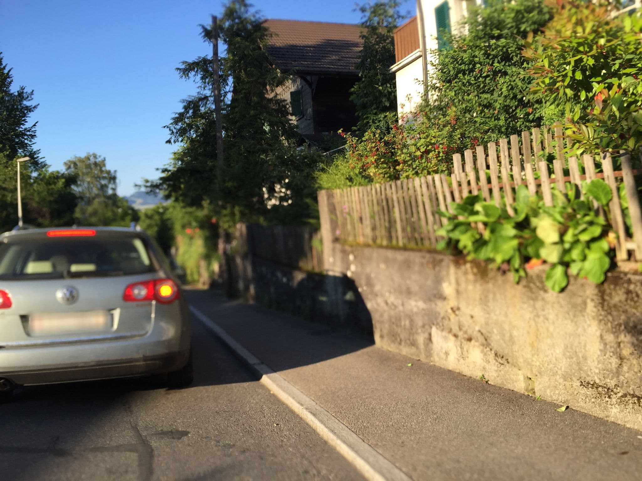 Street view near Rolf Müller, Bern — © trac71 (CC BY-SA · Mapillary)