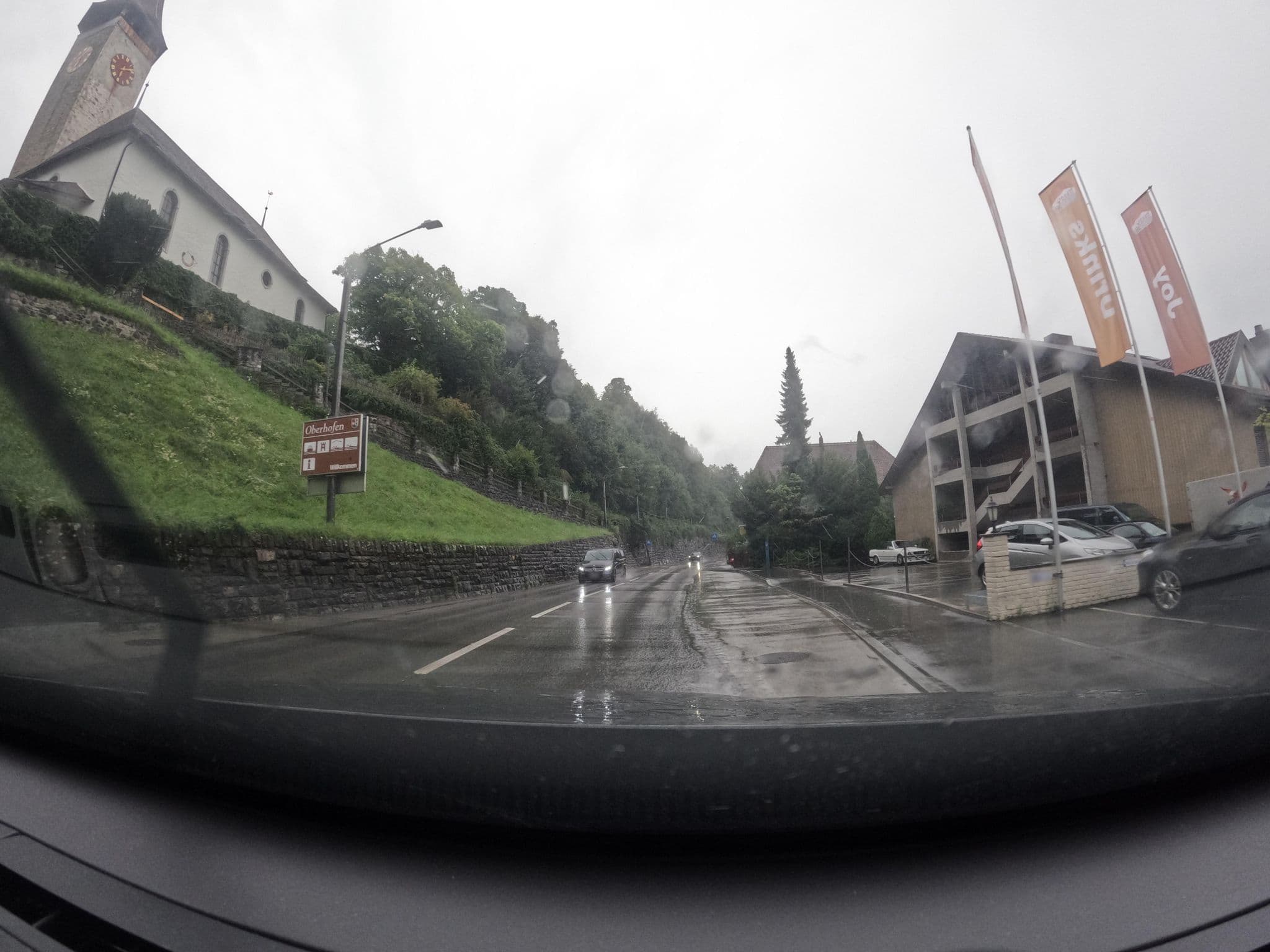 Street view near HLS Hotels & Spa AG, Hilterfingen — © vinisa (CC BY-SA · Mapillary)