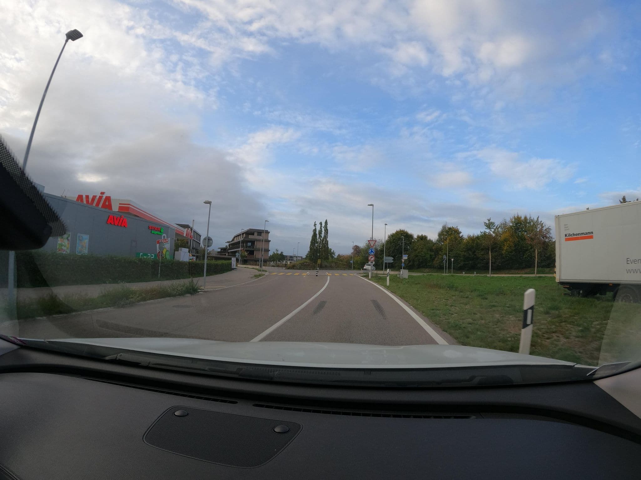 Street view near SAC Finsteraarhorn Hütte, Kehrsatz — © alediwi (CC BY-SA · Mapillary)
