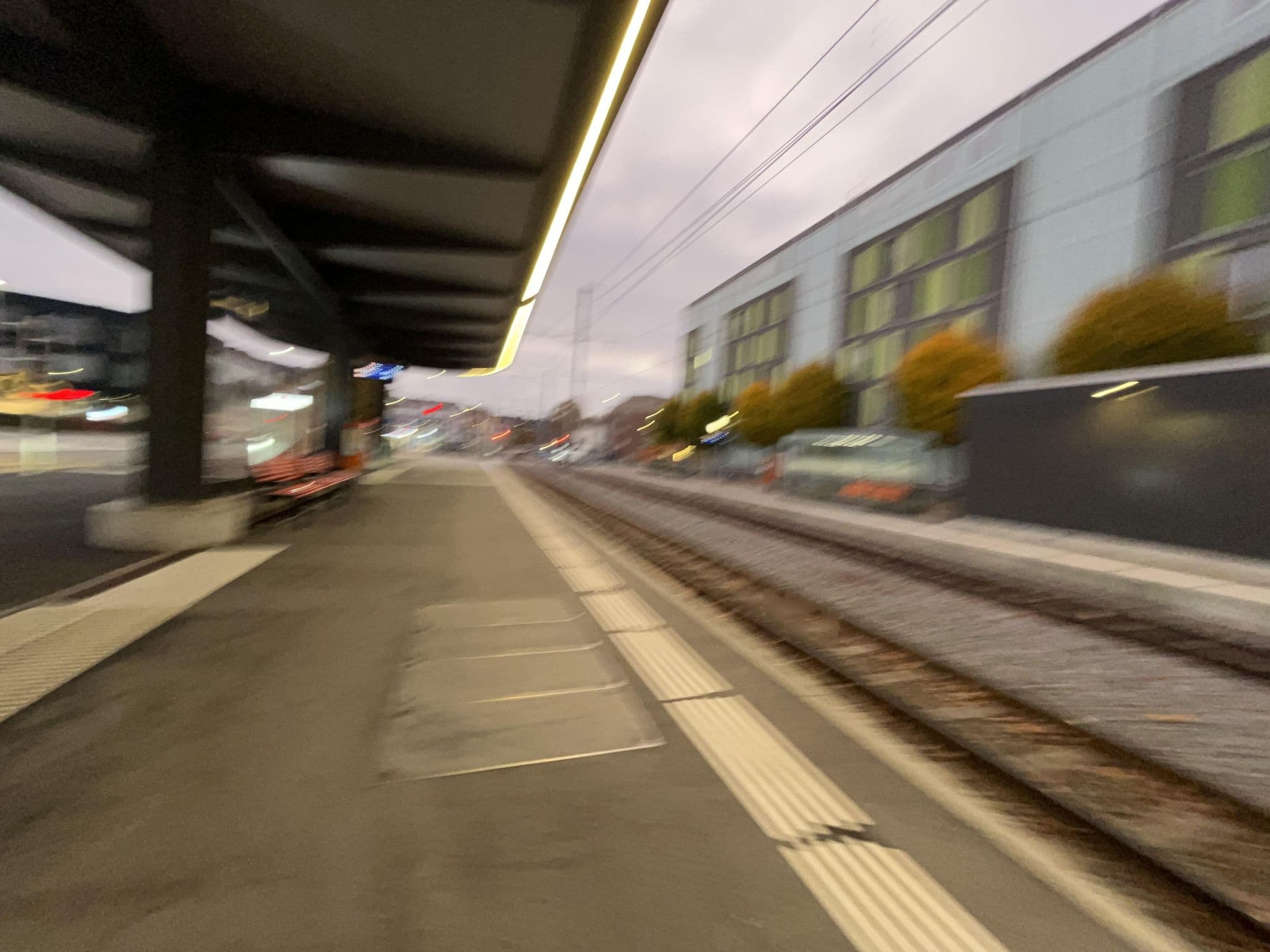 Street view near Cafe Bar Ittigen, Ittigen — © mapil0x (CC BY-SA · Mapillary)