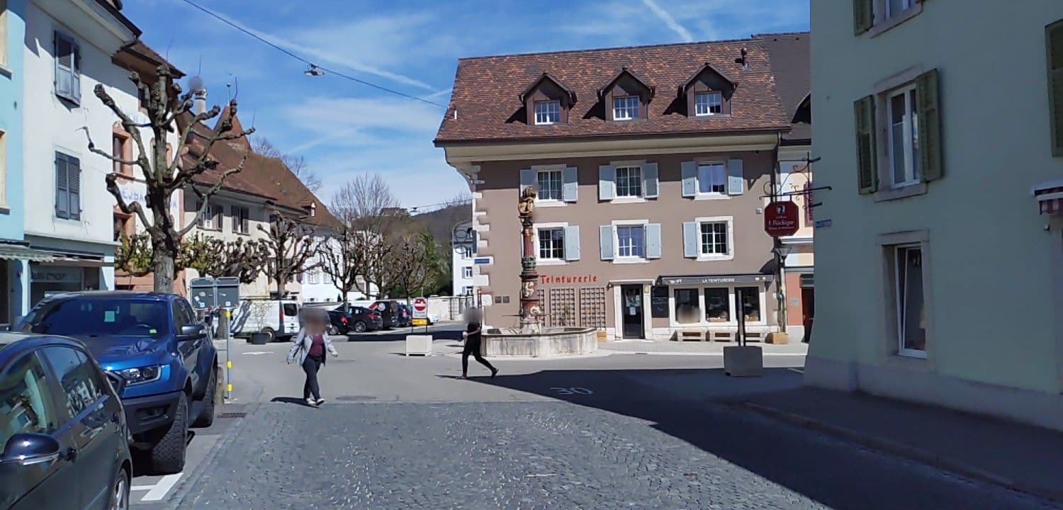 Street view near Hôtel du Boeuf, Delémont — © xo7map (CC BY-SA · Mapillary)