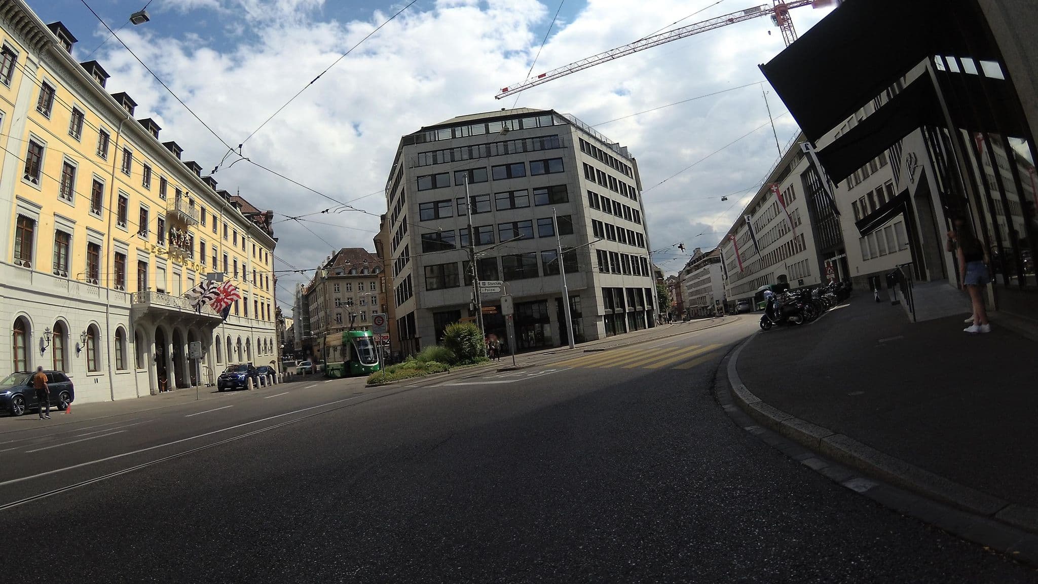 Street view near Hotel Drei Könige am Rhein, Basel — © teddy73 (CC BY-SA · Mapillary)