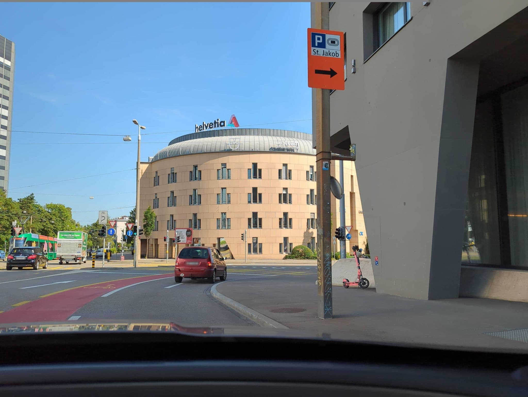 Street view near Novotel Basel City, Birsfelden — © fcignat (CC BY-SA · Mapillary)
