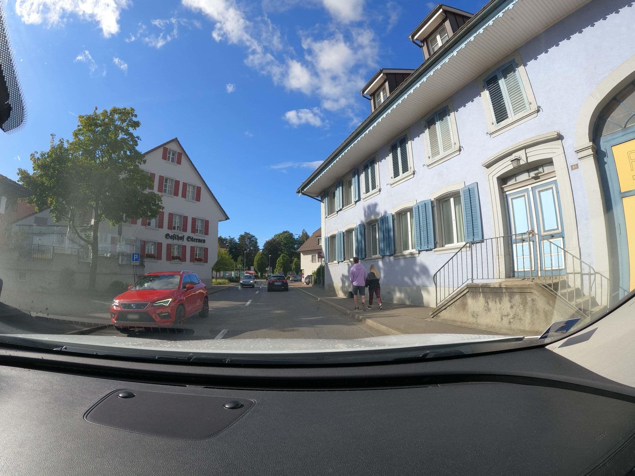 Street view near Sternen-Bar Fröhlicher, Seon — © alediwi (CC BY-SA · Mapillary)