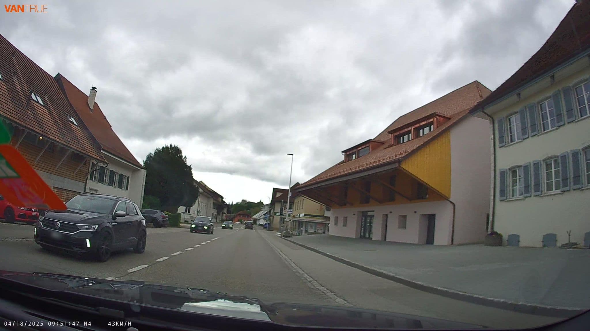 Street view near Gasthaus Löwen, Oberbuchsiten — © fcignat (CC BY-SA · Mapillary)