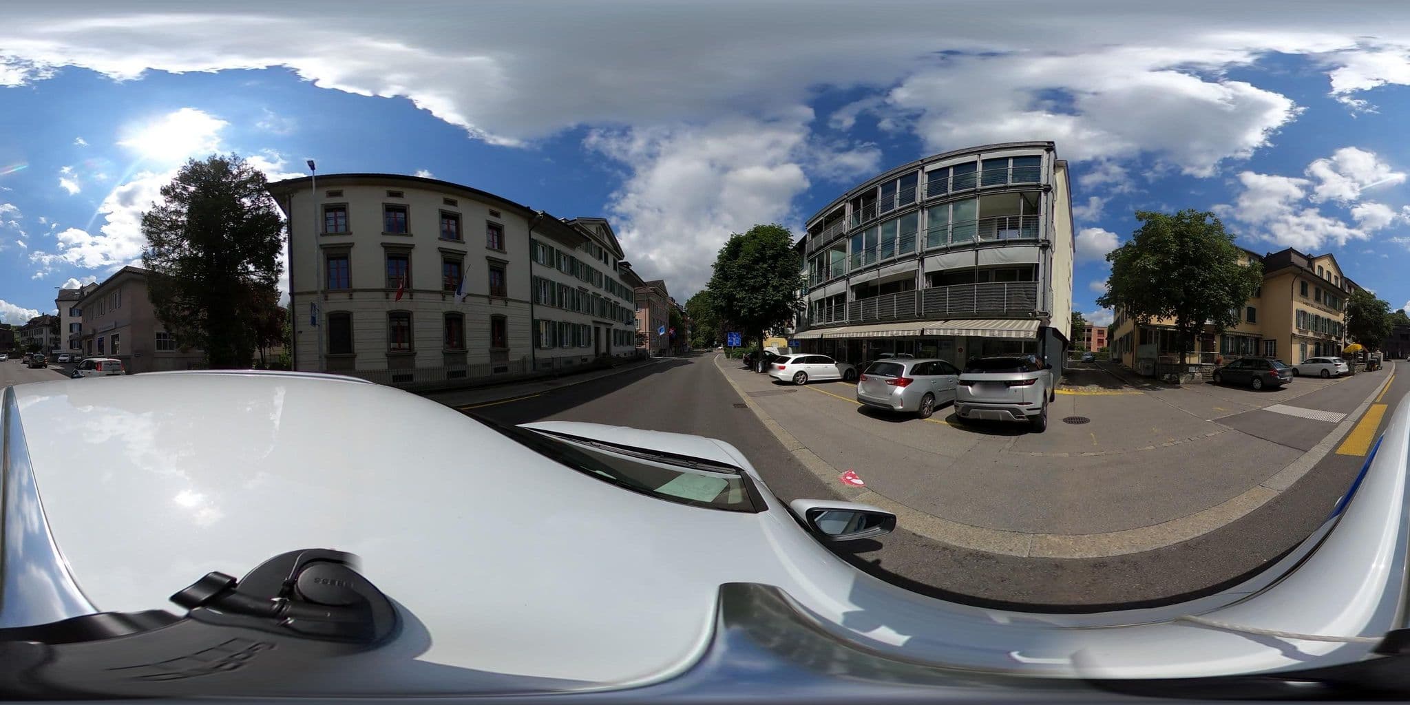 Street view near Hotel Lenzburg, Lenzburg — © e_p (CC BY-SA · Mapillary)