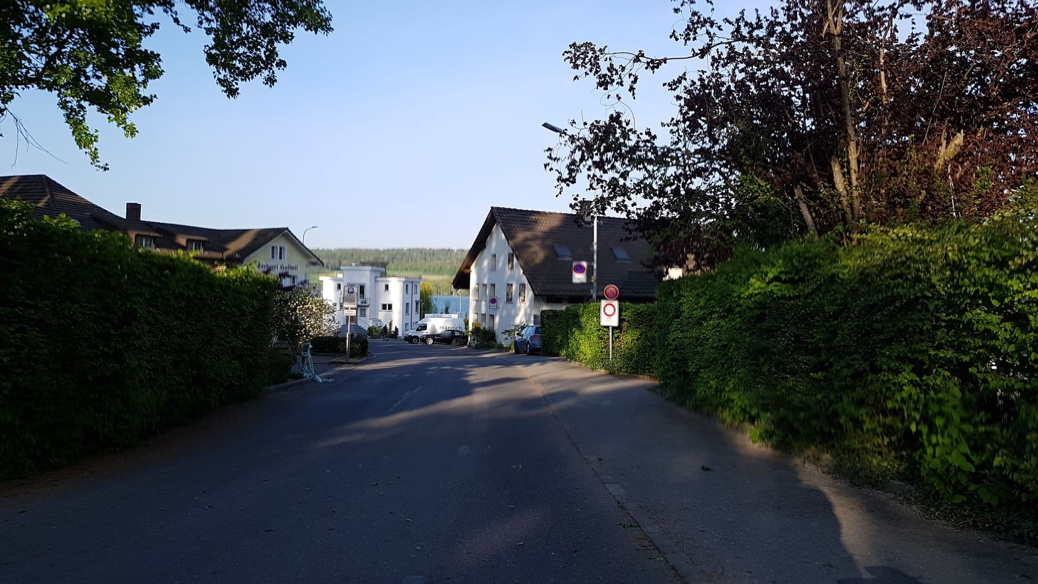 Street view near Jugendherberge Beinwil, Meisterschwanden — © chhousi (CC BY-SA · Mapillary)