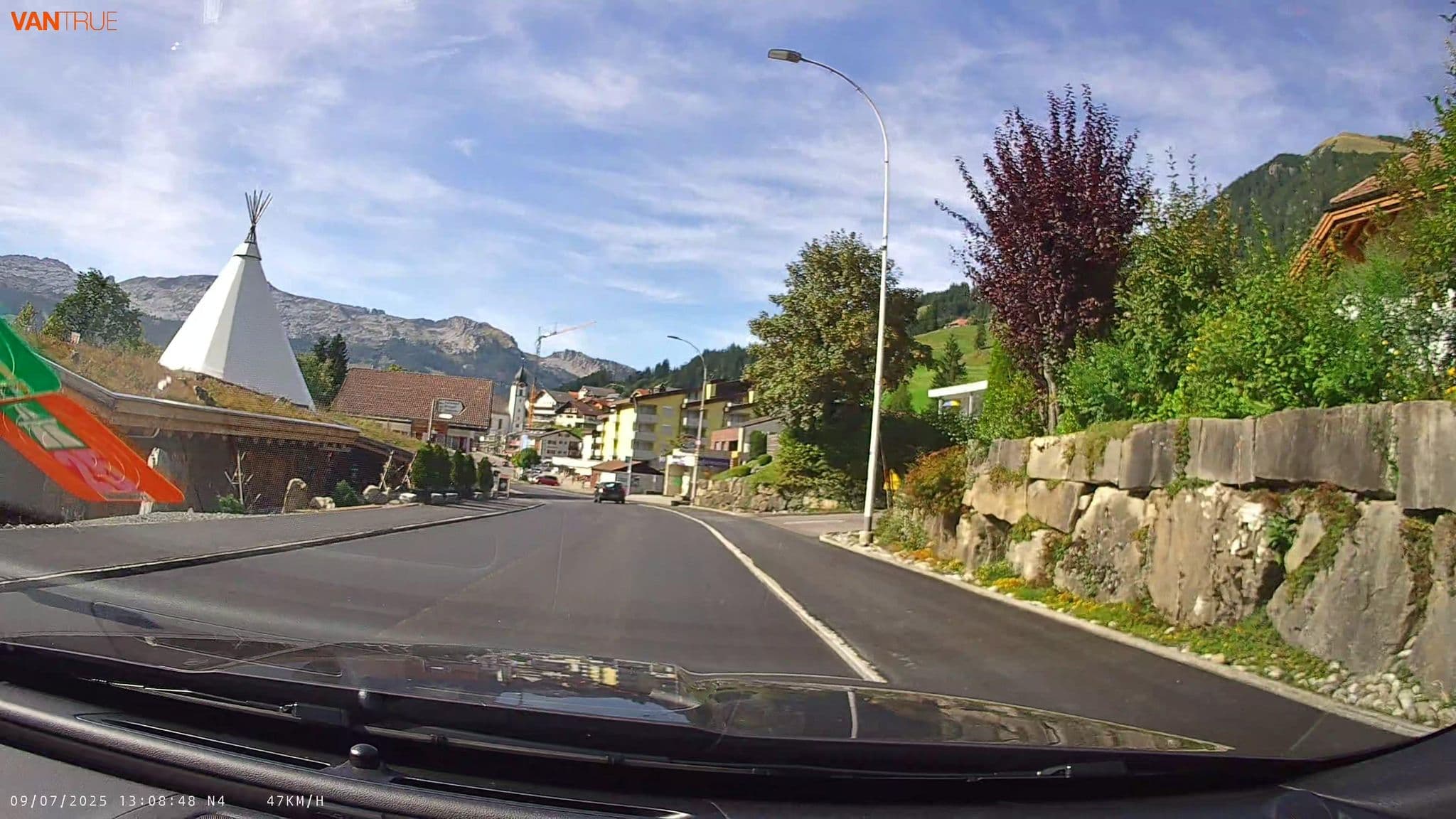 Street view near Berghaus Eisee, Flühli — © fcignat (CC BY-SA · Mapillary)