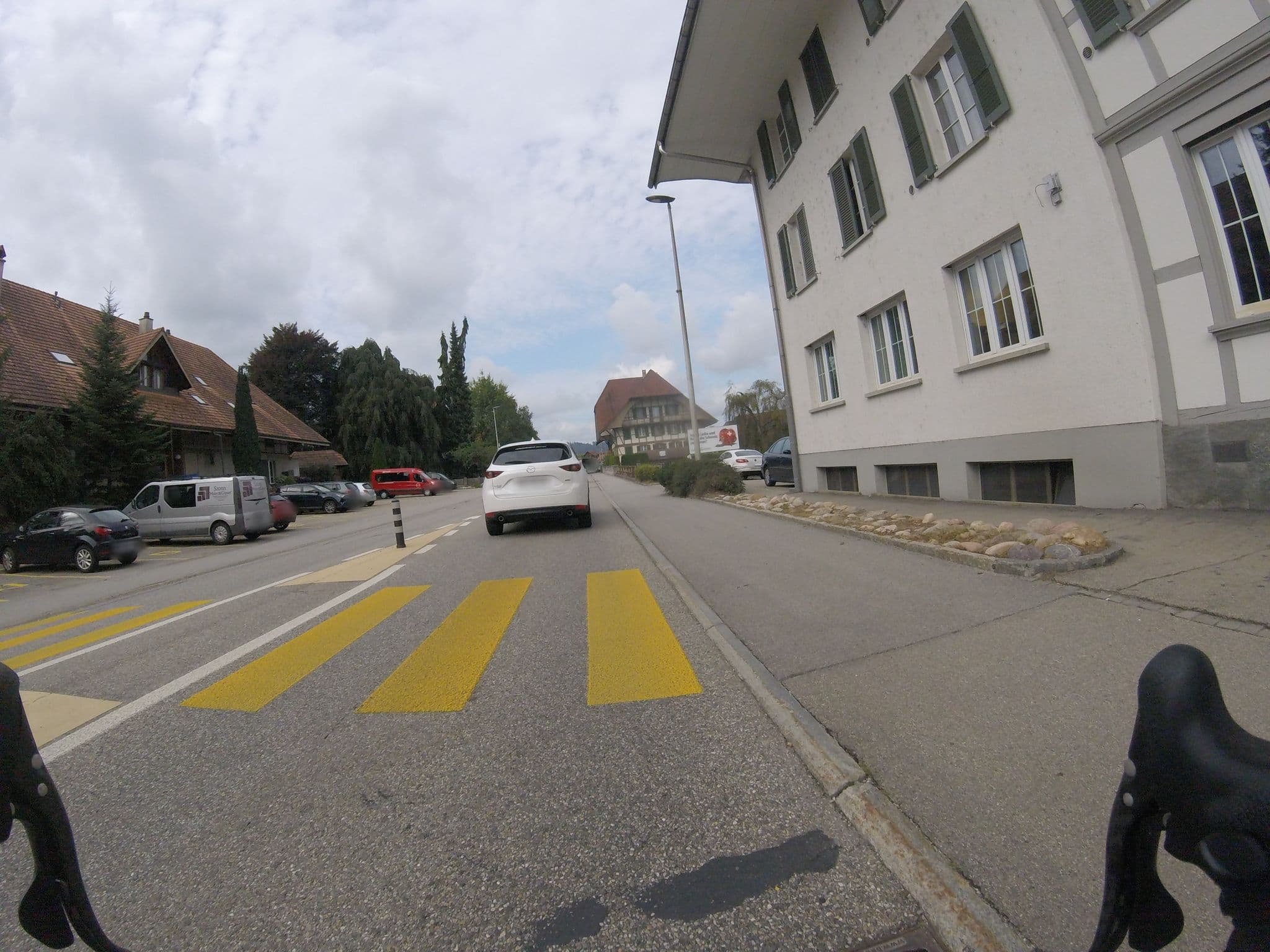 Street view near Gasthof Krone, Lützelflüh — © habi (CC BY-SA · Mapillary)