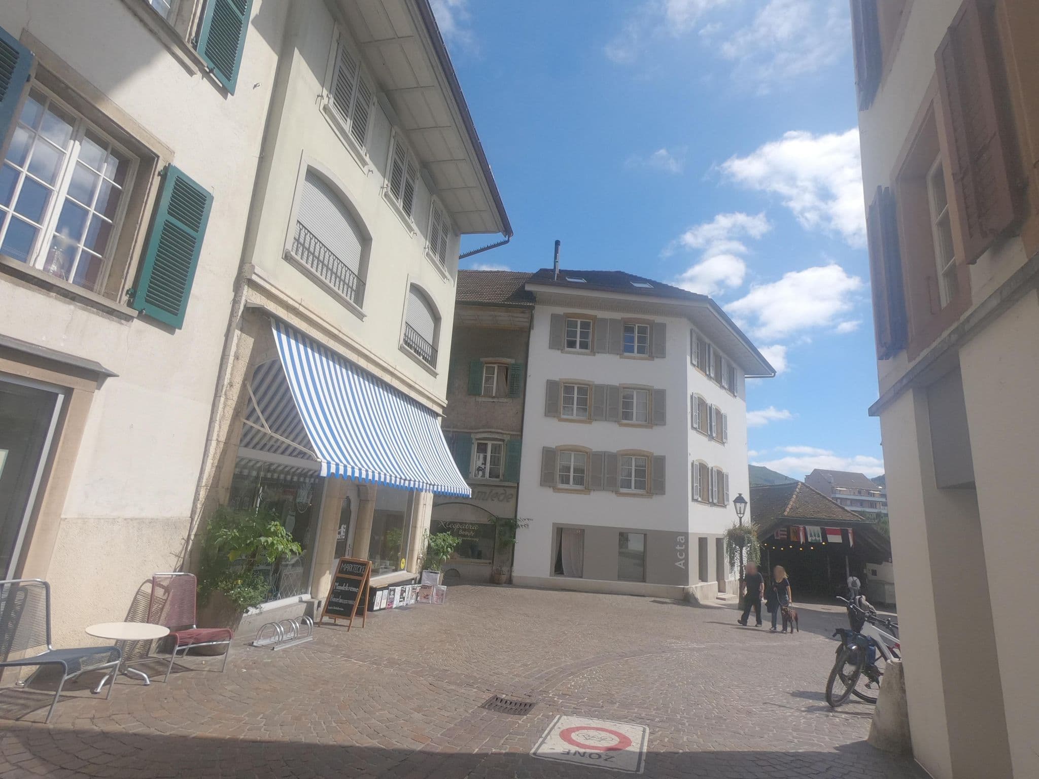 Street view near Herberge Zur Grafschaft Olten, Olten — © baseltor (CC BY-SA · Mapillary)