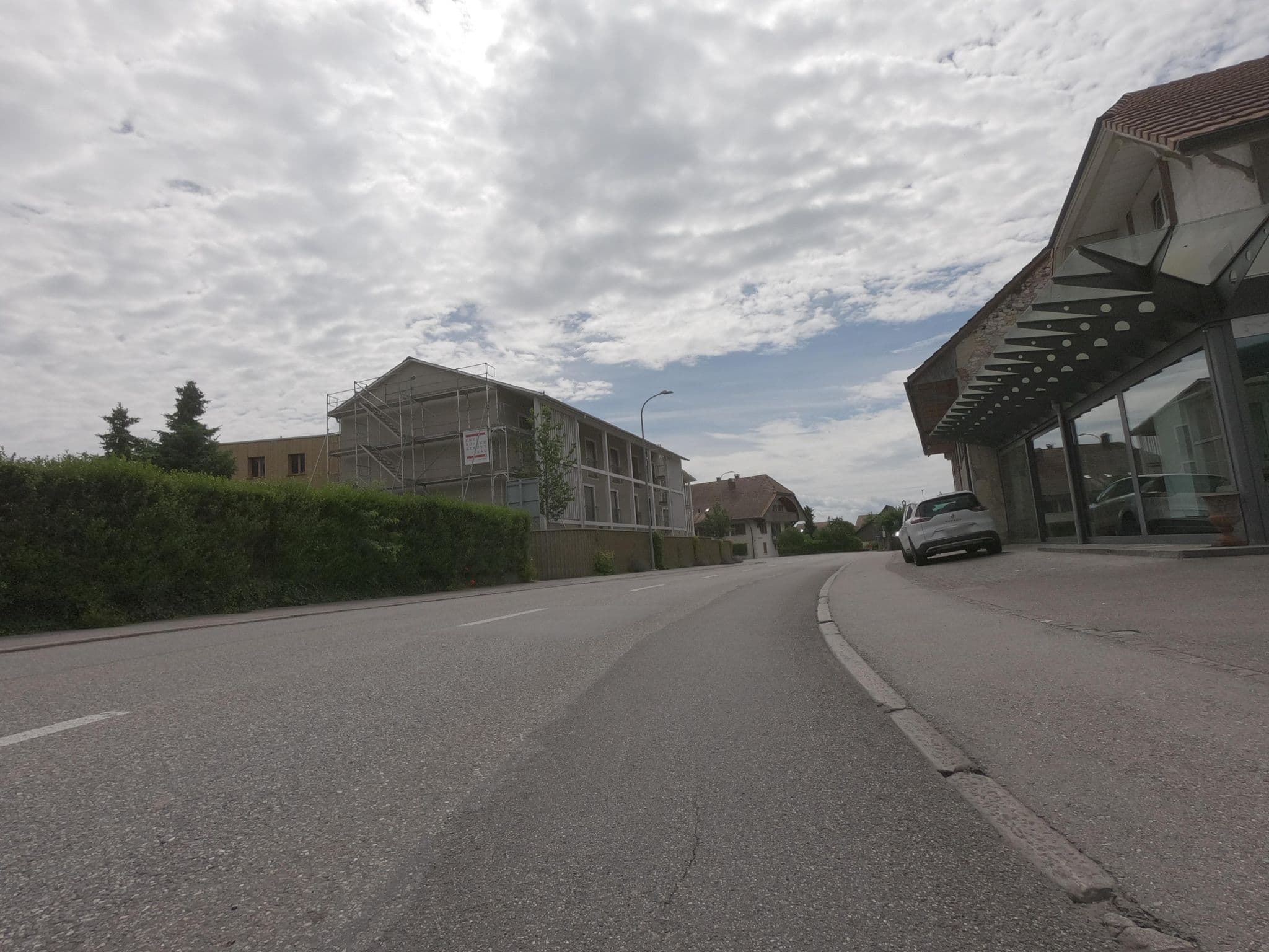 Street view near Gasthof Hirschen, Niederbipp — © gp5mutz (CC BY-SA · Mapillary)