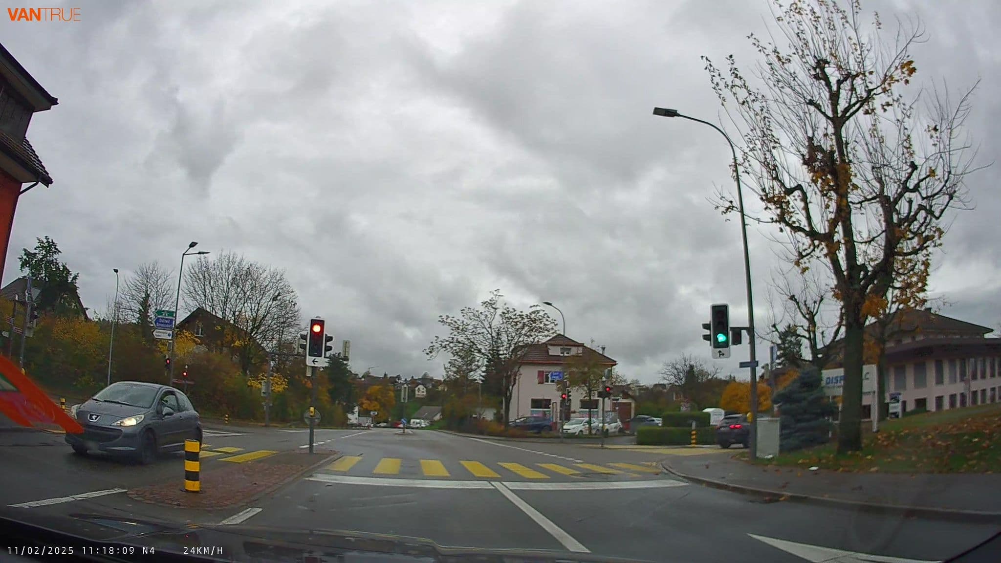 Street view near Hotel Rotes Haus, Gebenstorf — © fcignat (CC BY-SA · Mapillary)