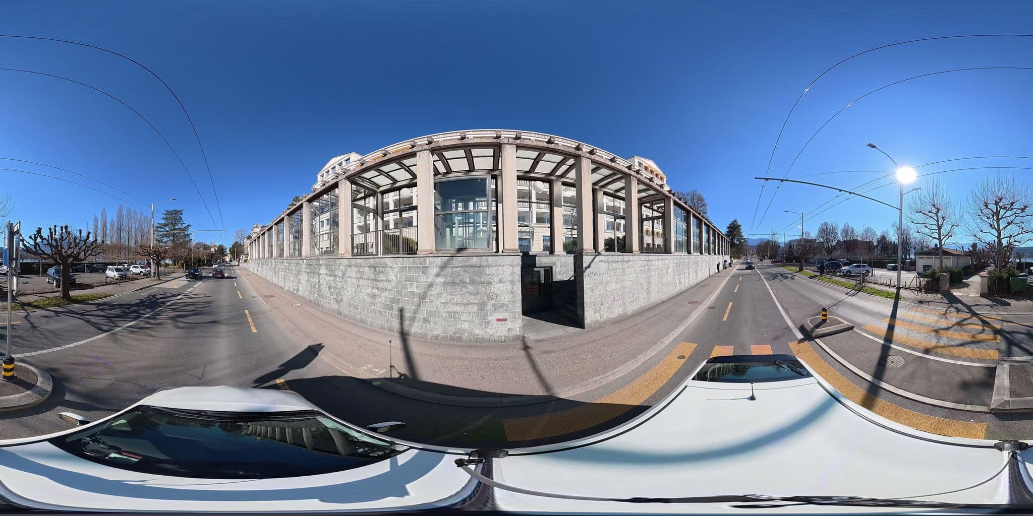 Street view near Carlton Hotel Tivoli, Luzern — © osmplus_org (CC BY-SA · Mapillary)