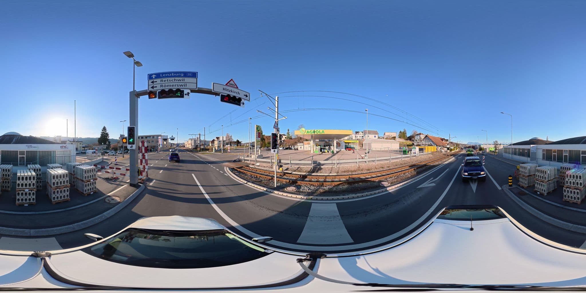 Street view near Restaurant Kreuz, Hitzkirch — © osmplus_org (CC BY-SA · Mapillary)