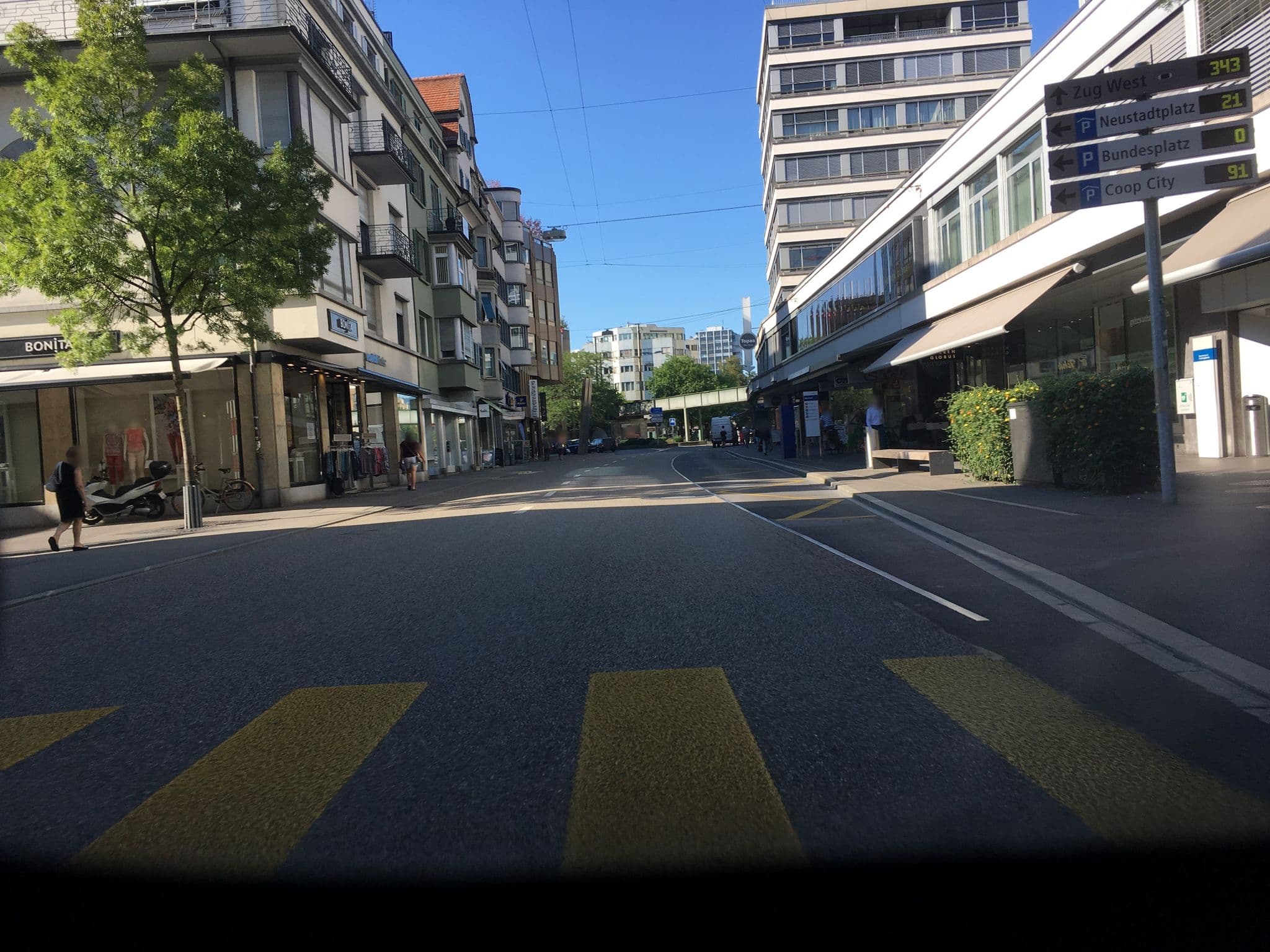 Street view near Aktiengesellschaft Hotel Melchsee, Zug — © beat (CC BY-SA · Mapillary)