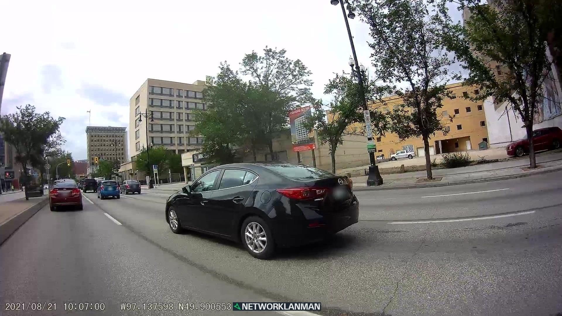 Street view near McLaren Hotel, Winnipeg — © networklanman (CC BY-SA · Mapillary)