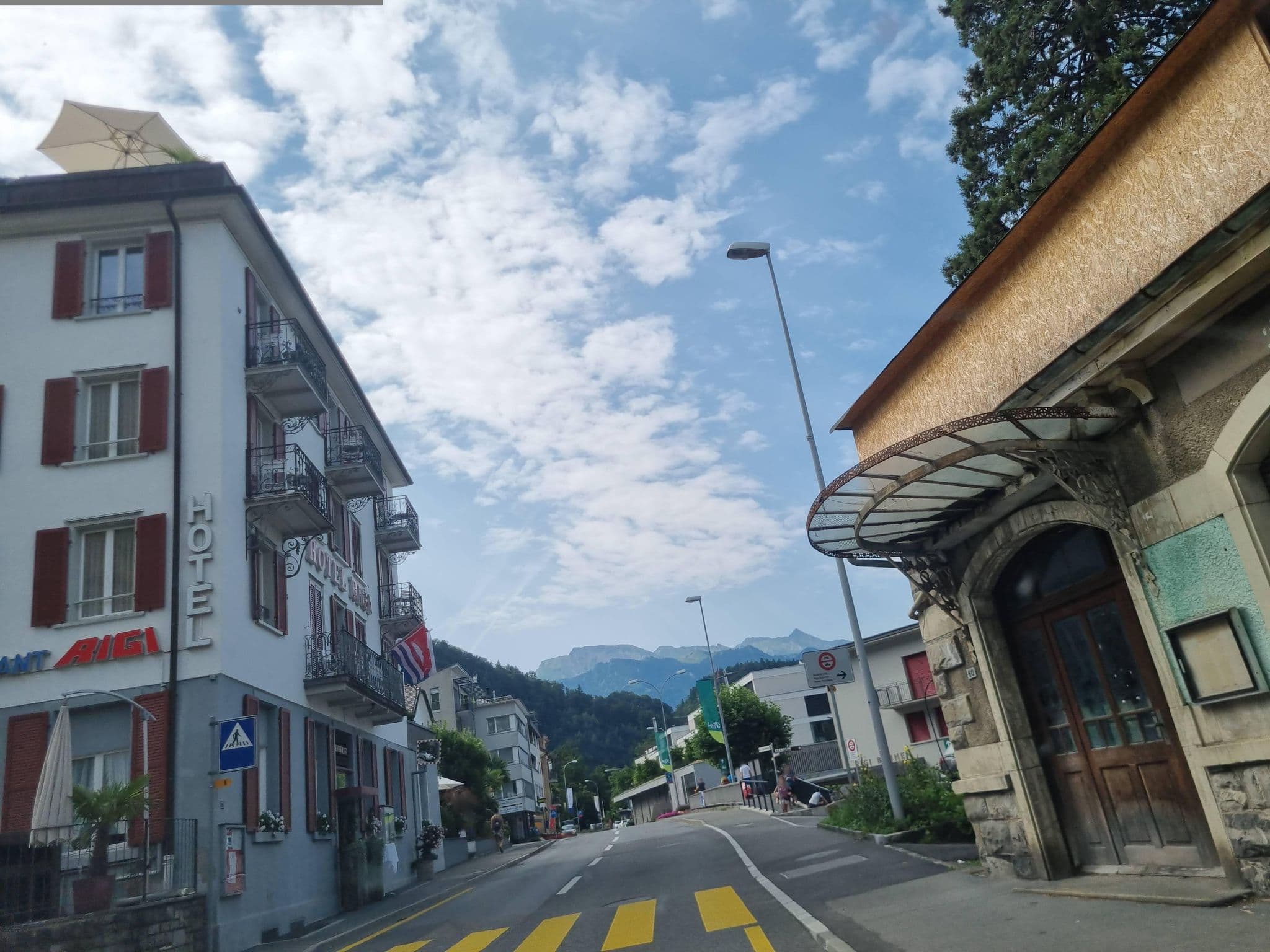 Street view near Verein Festung Vitznau, Vitznau — © Yha1 (CC BY-SA · Mapillary)