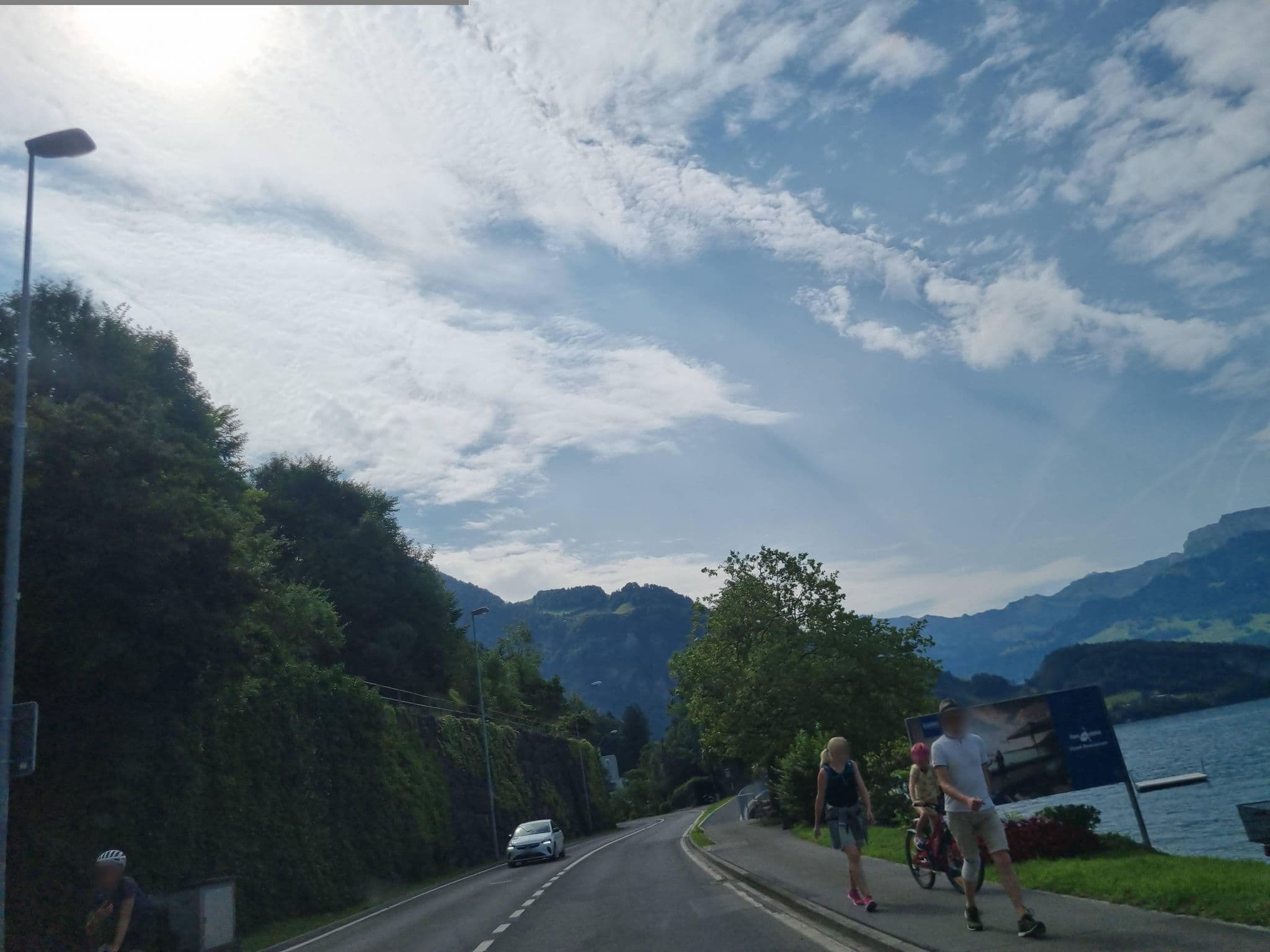 Street view near Seesicht, Vitznau — © Yha1 (CC BY-SA · Mapillary)